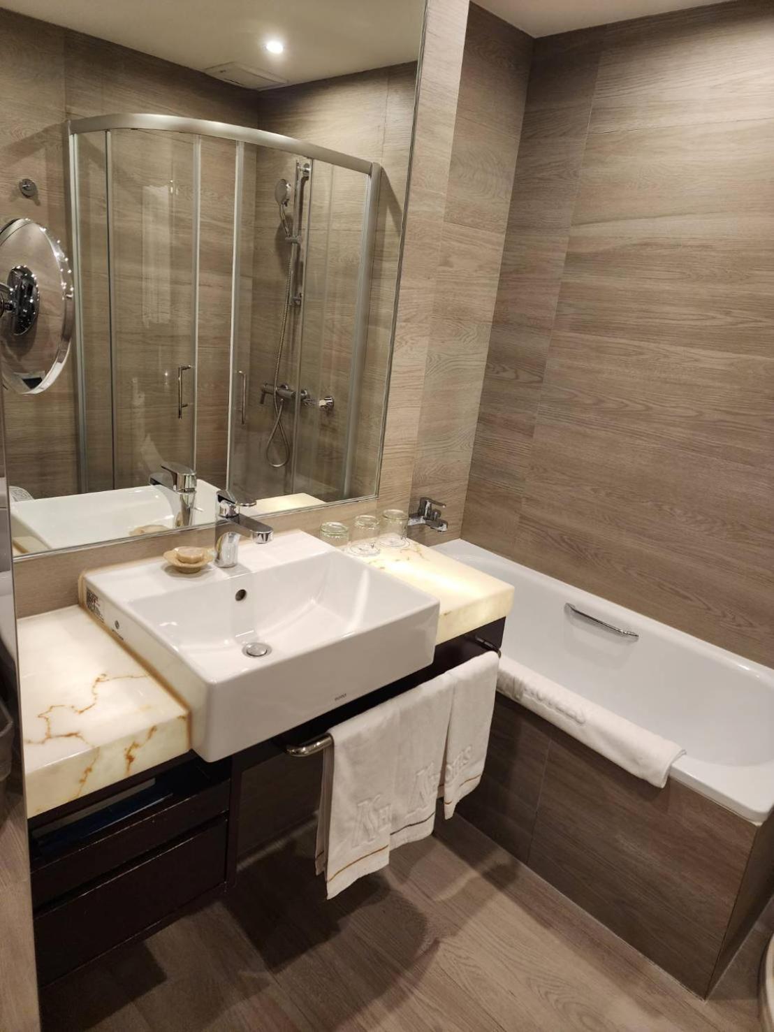 Triple Room with City View photo 3