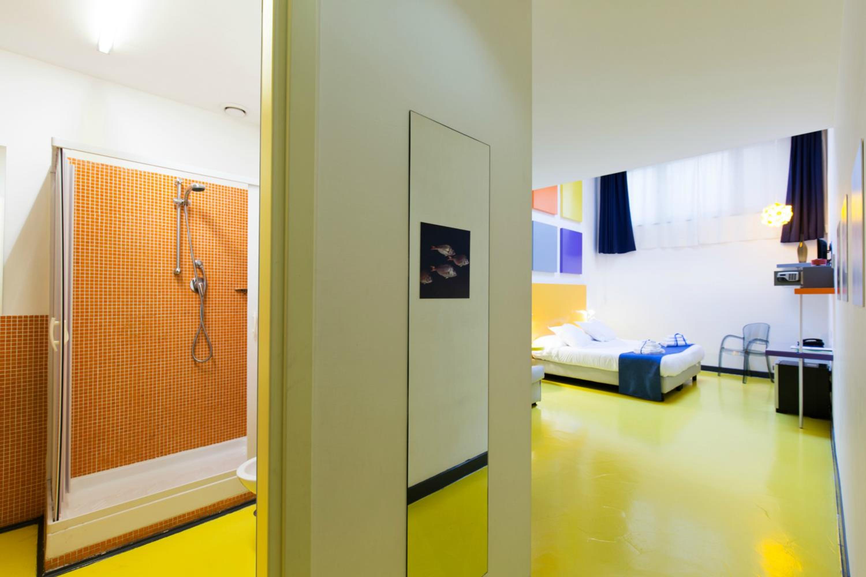 Quadruple Room - Photo 6