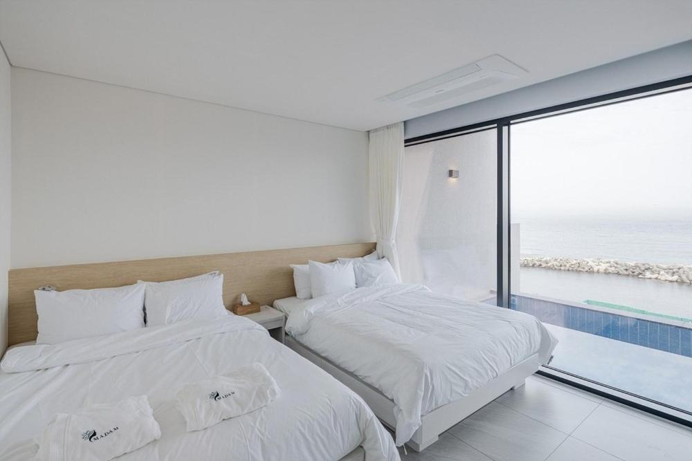 One-Bedroom Villa photo 2