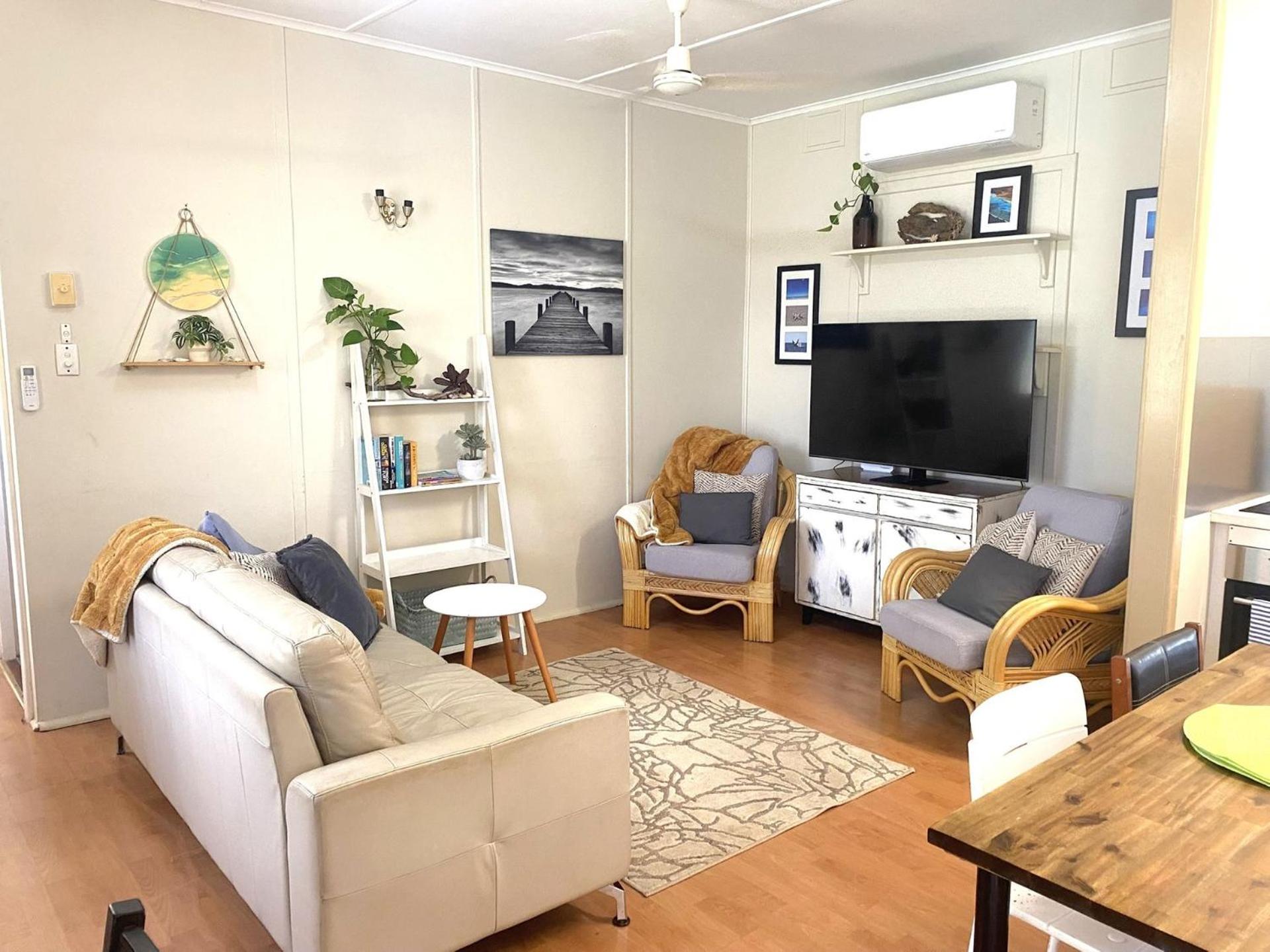 Three-Bedroom House photo 1