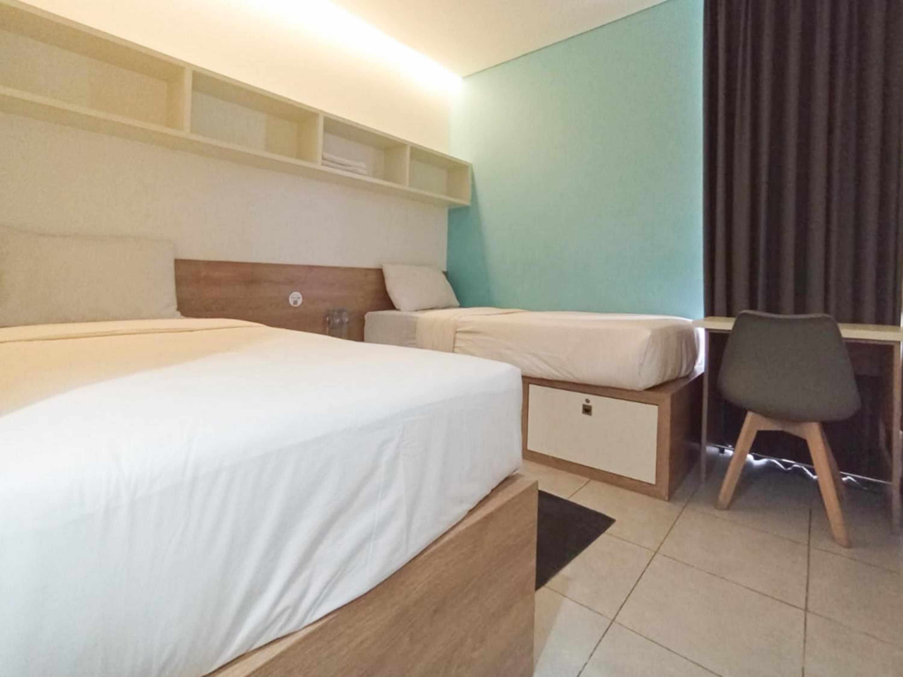 Standard Twin Room - Photo 15