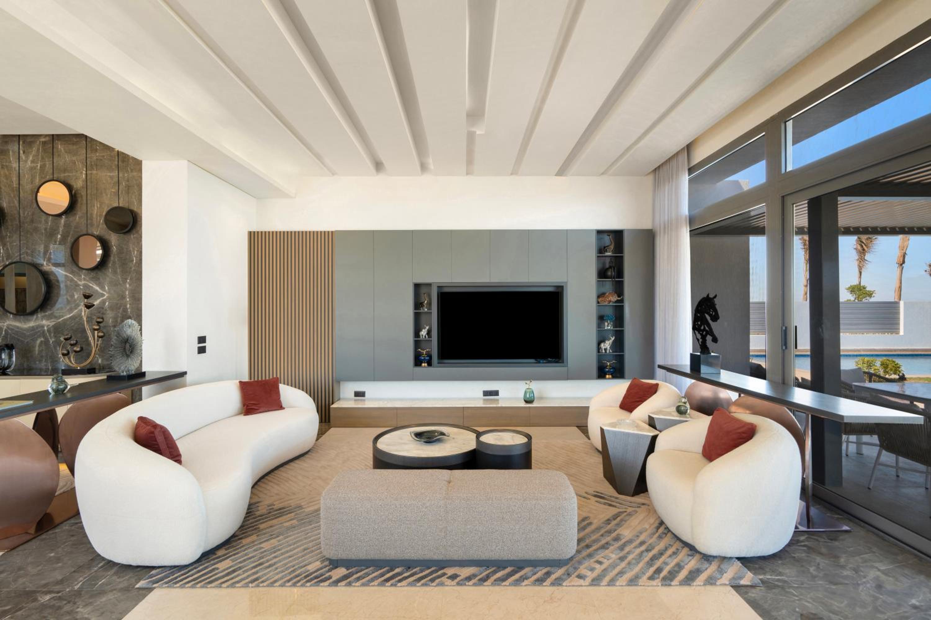 Premium Villa - Photo 2