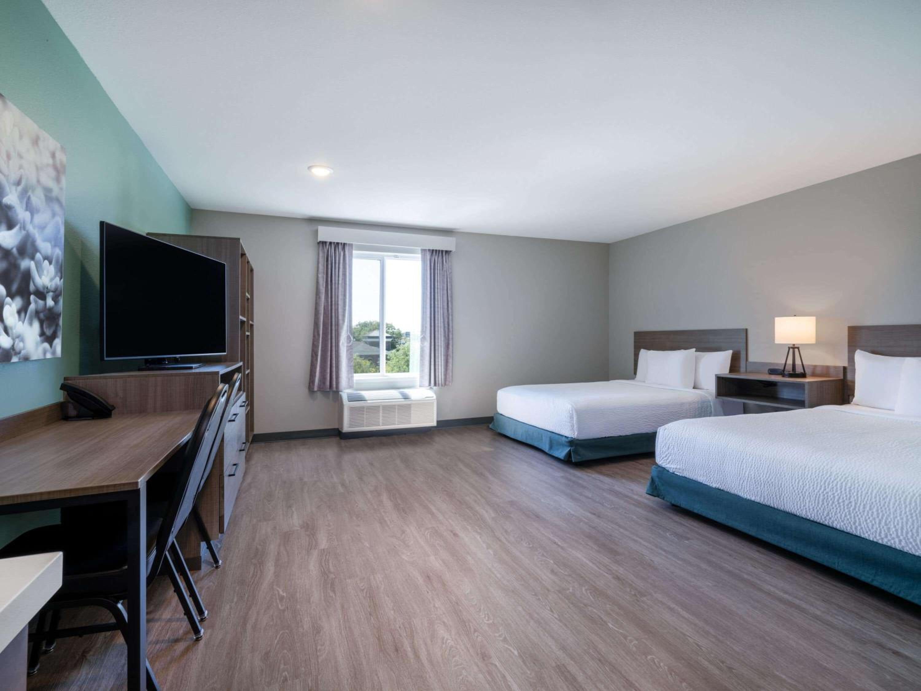 Suite with Two Queen Beds - Non-Smoking - Photo 1