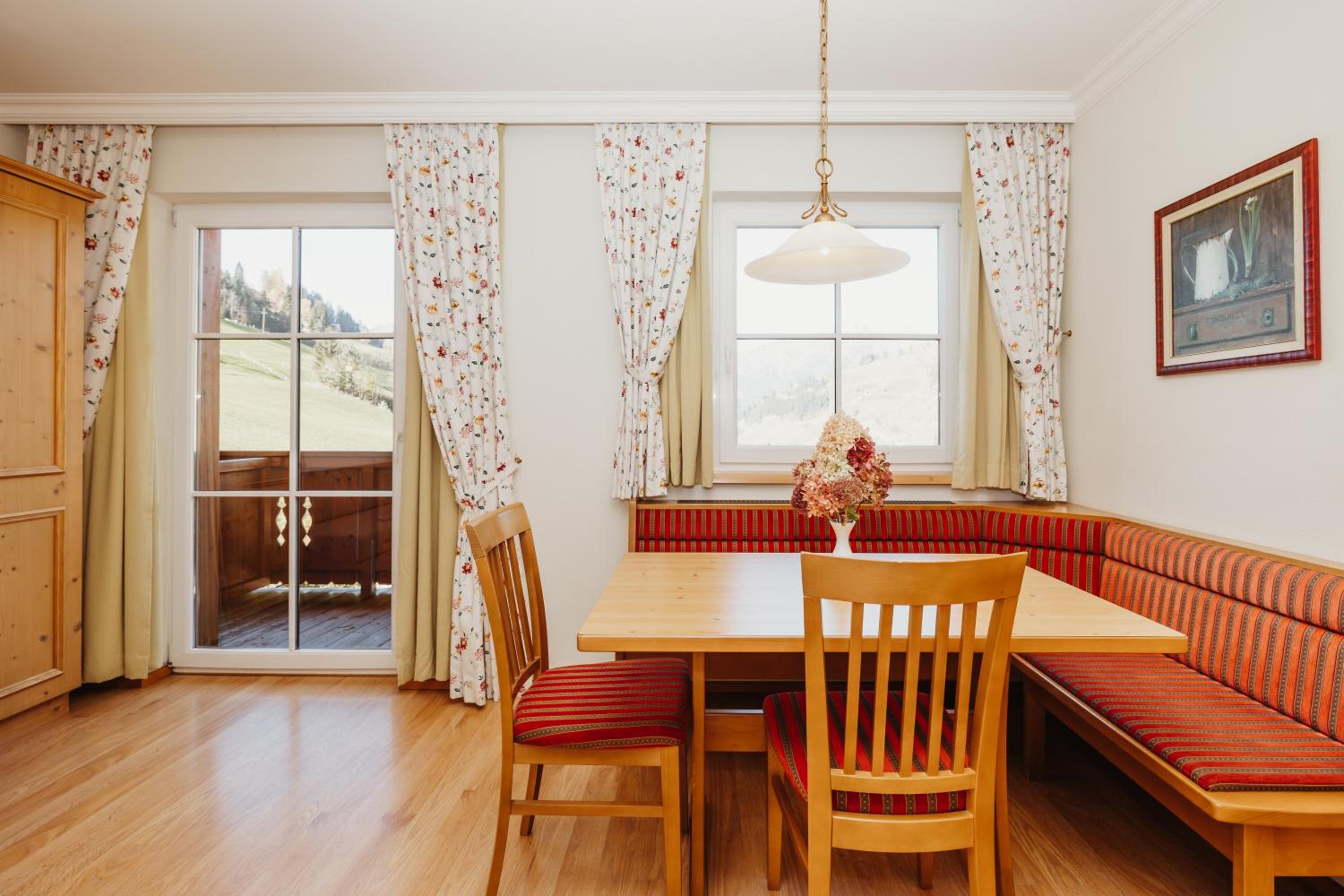 Two-Bedroom Suite (2 Adults + 2 Children)  - Photo 2