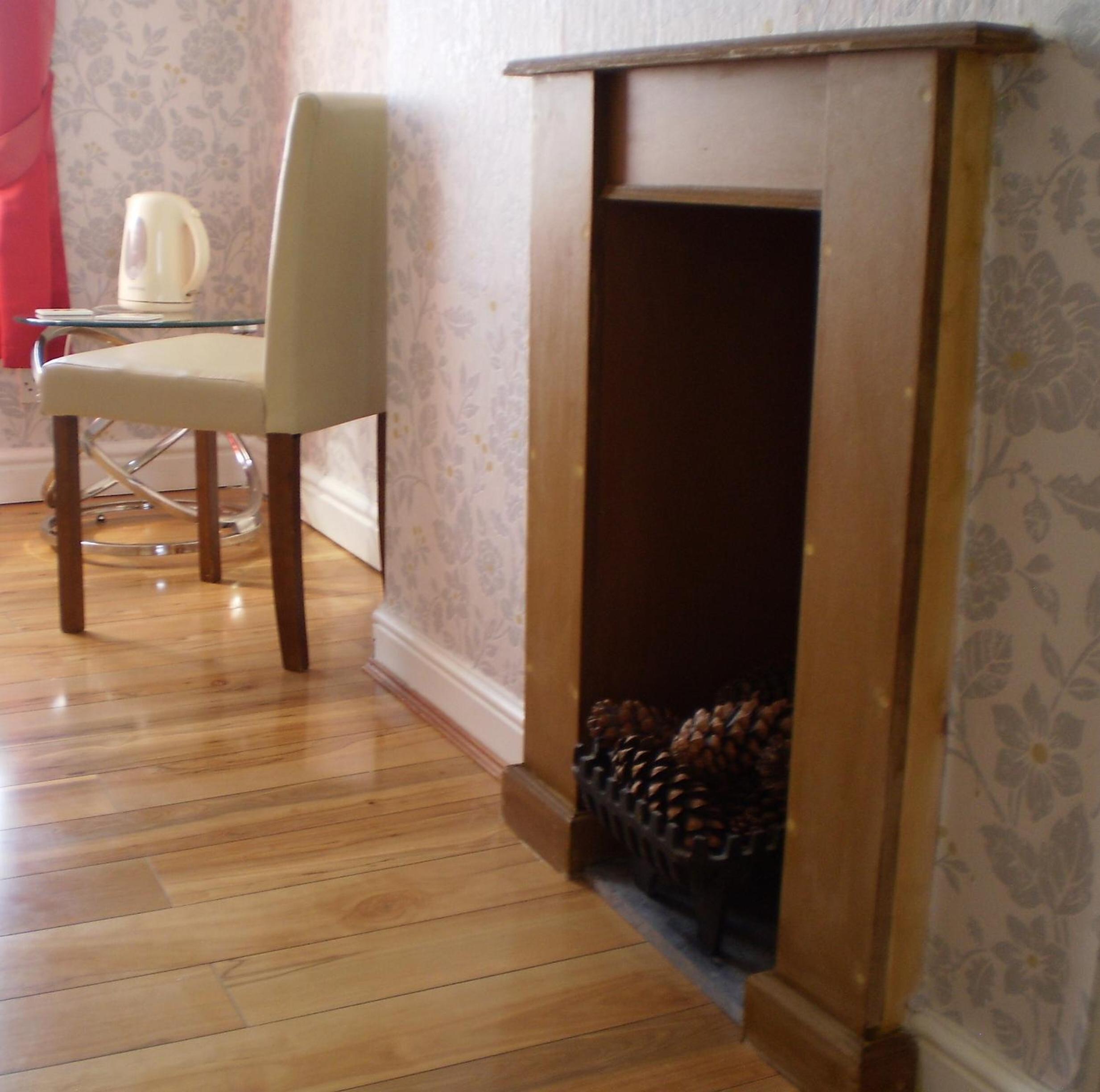 Double Room With Private Bathroom photo 2
