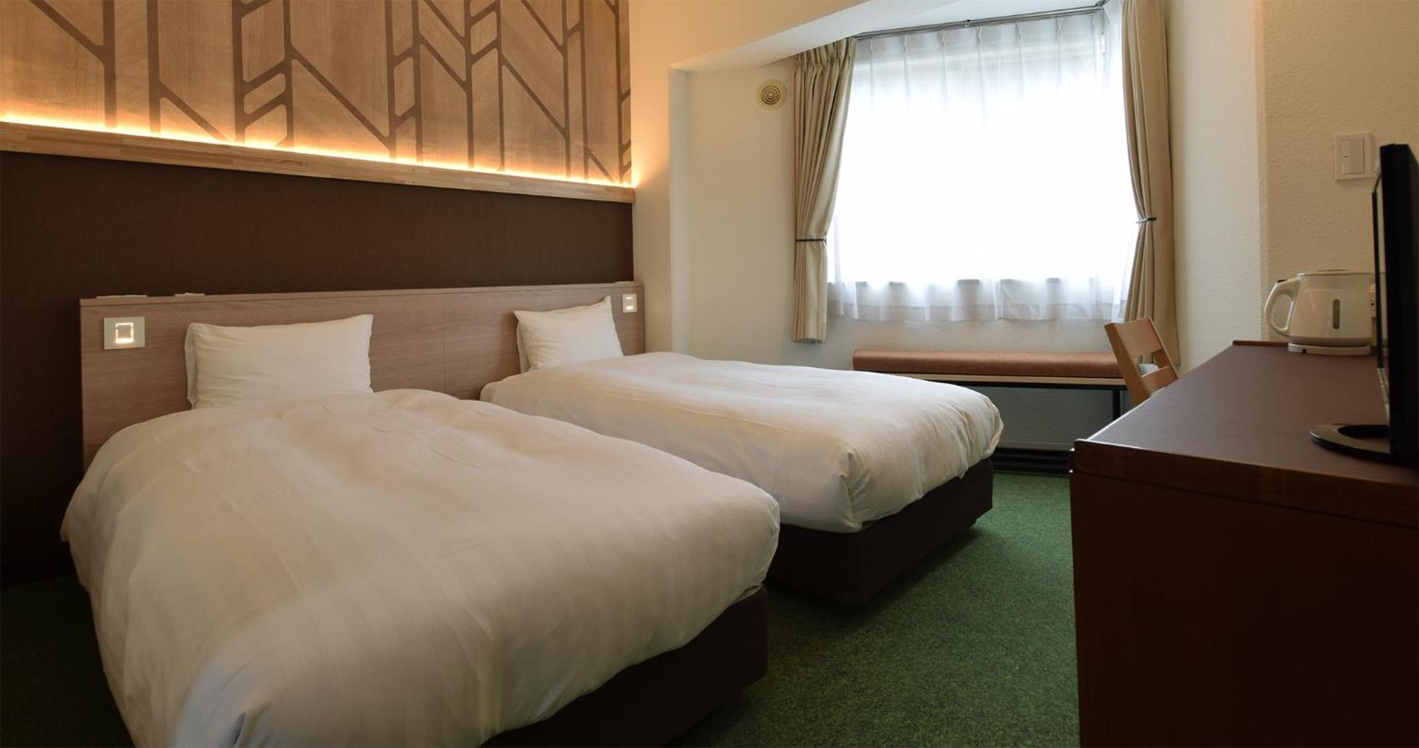 Twin Room - Non-Smoking