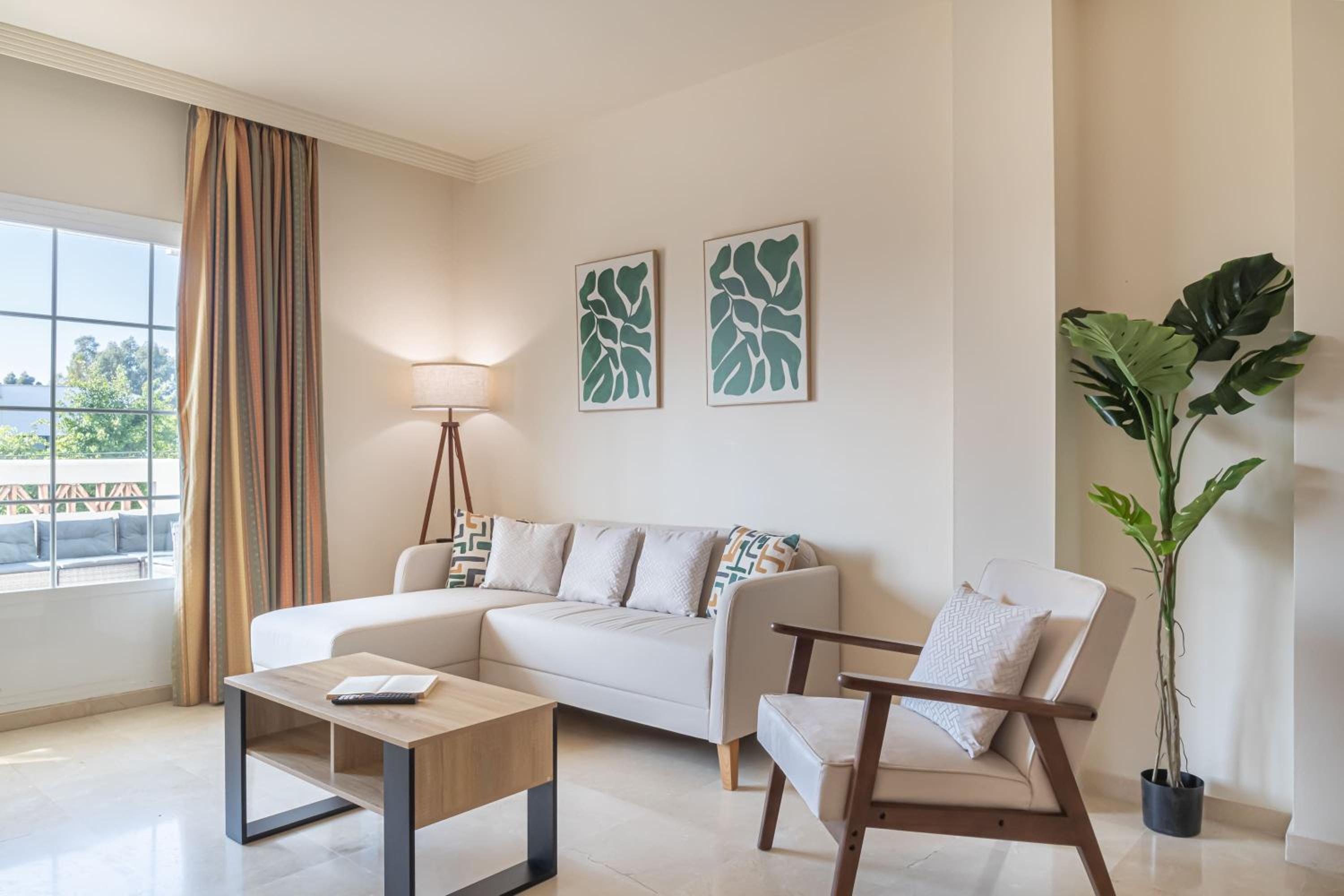 Apartamento de Dos Habitaciones con Terraza