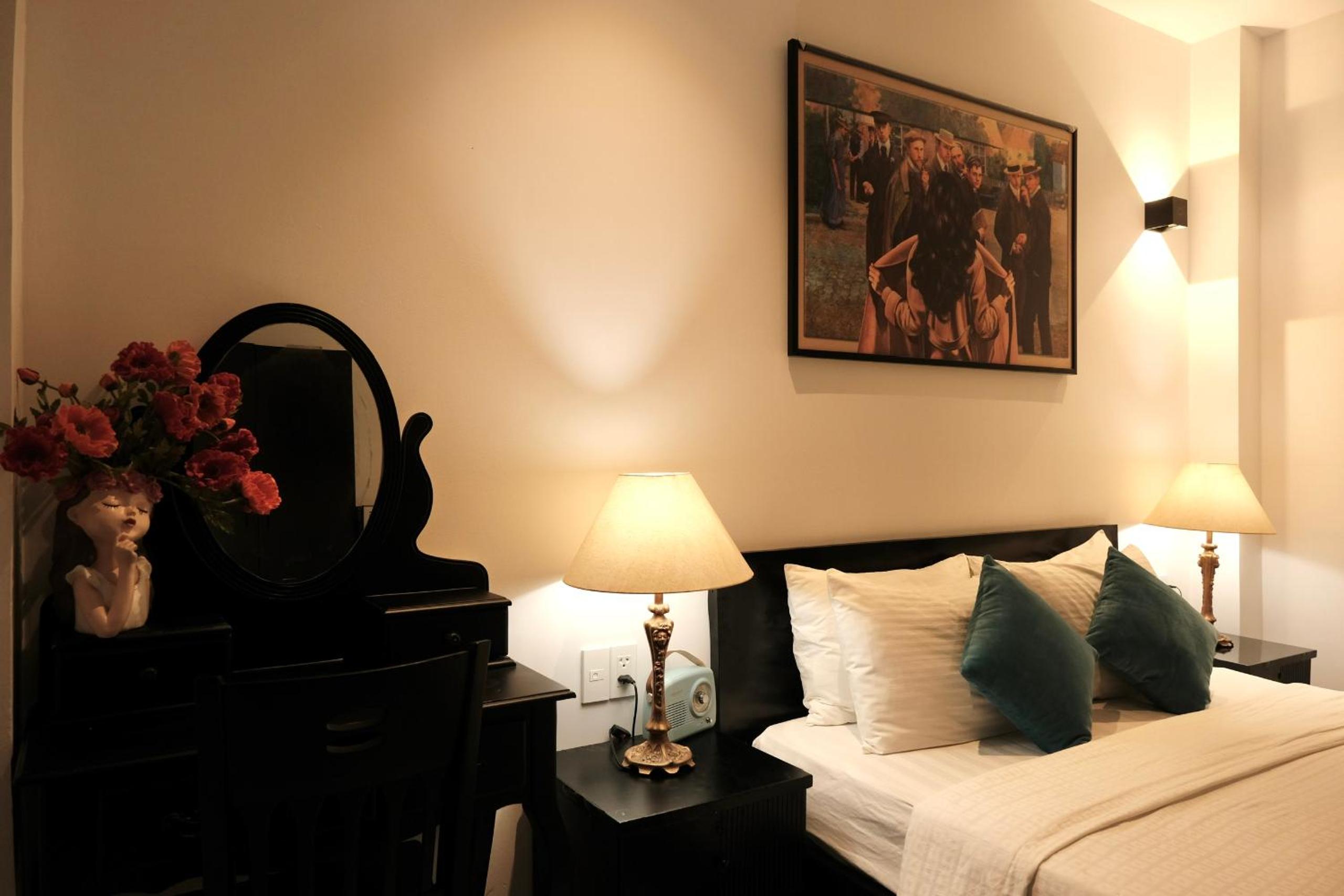 Superior King Room