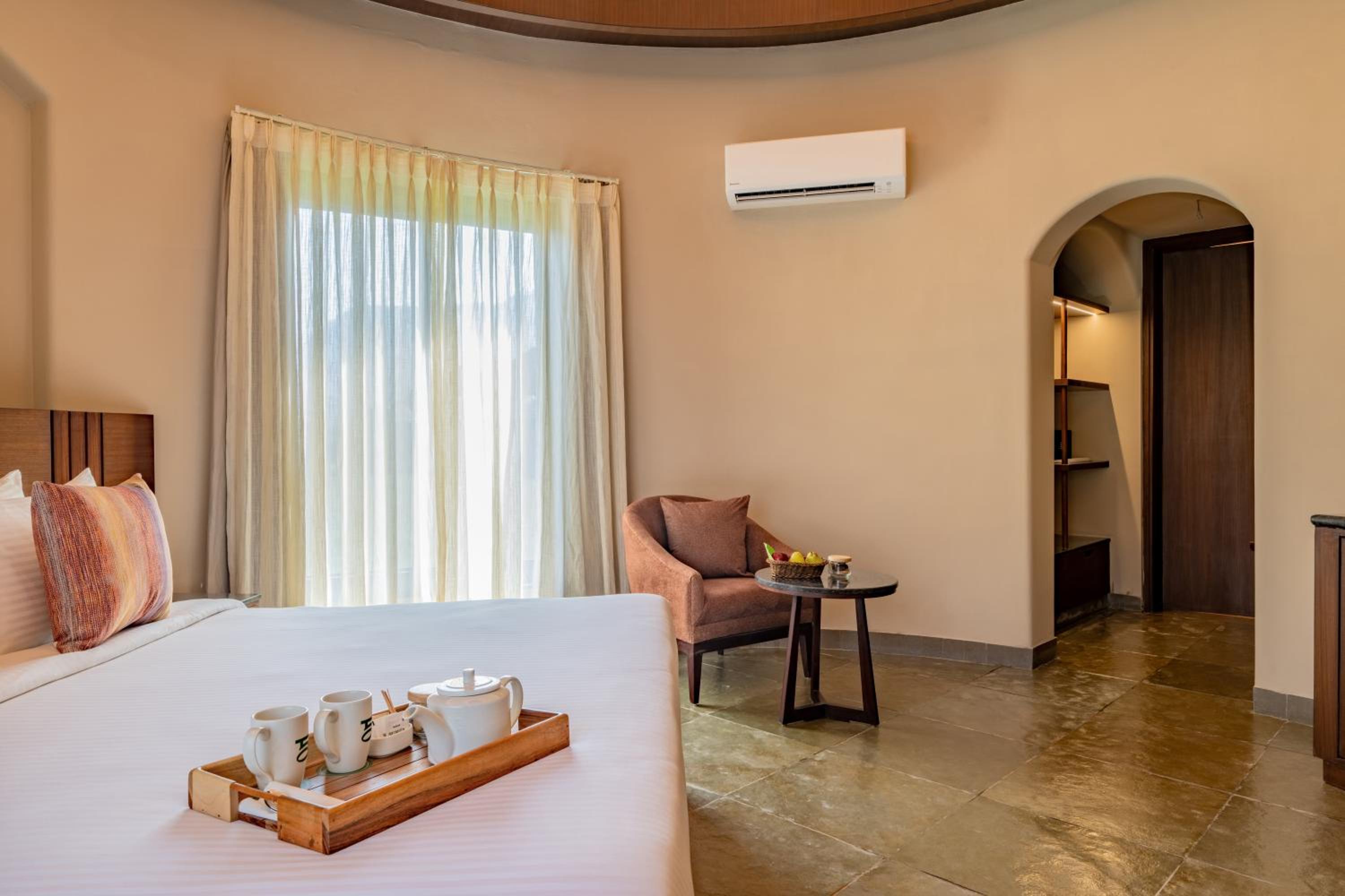 Earth Villa: 25% off on SPA, 20% off on F&B (excluding IRD), Happy Hours from 11AM to 8PM