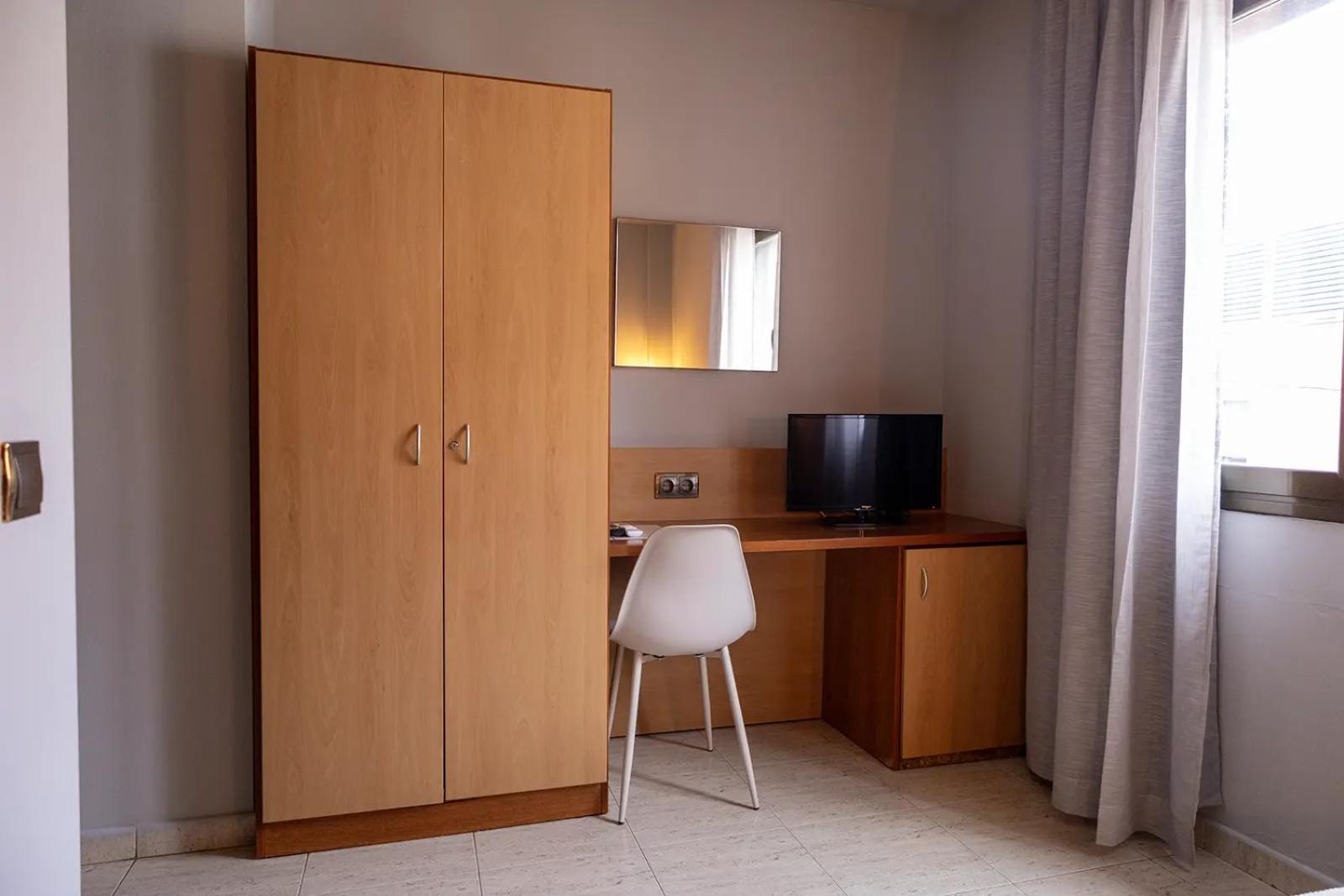 Single Room photo 2