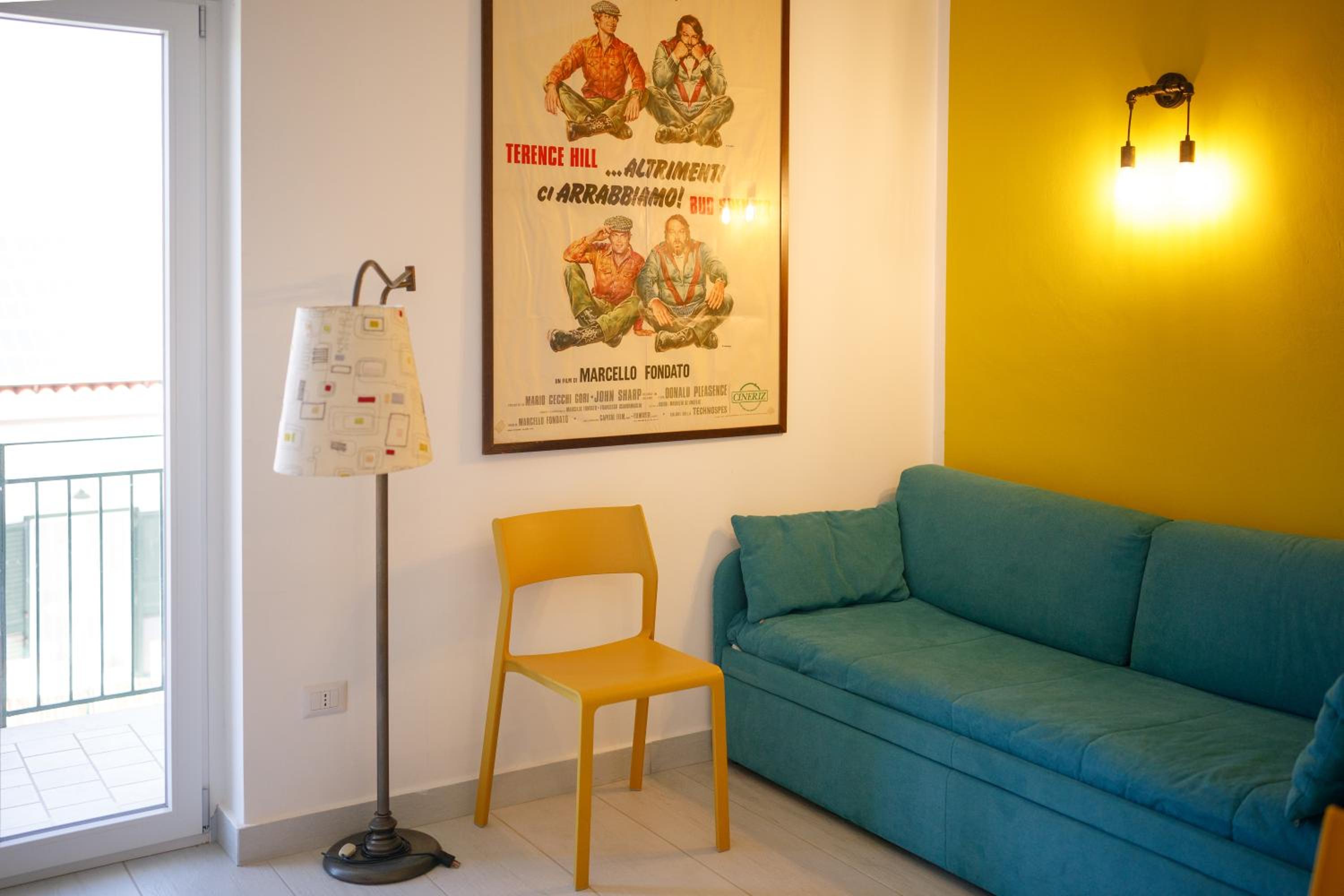 One-Bedroom Apartment with View photo 2