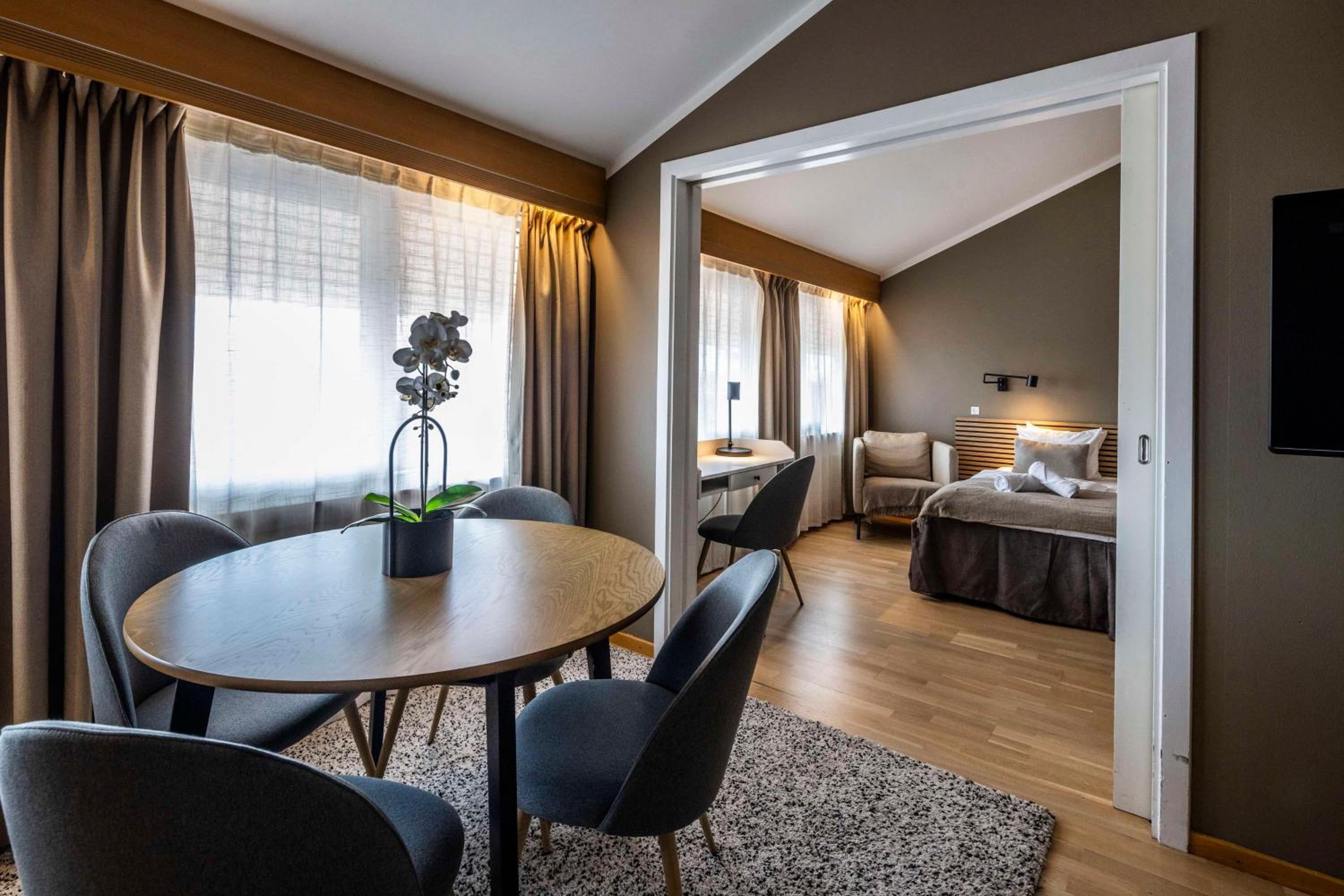 Junior Suite - Photo 2