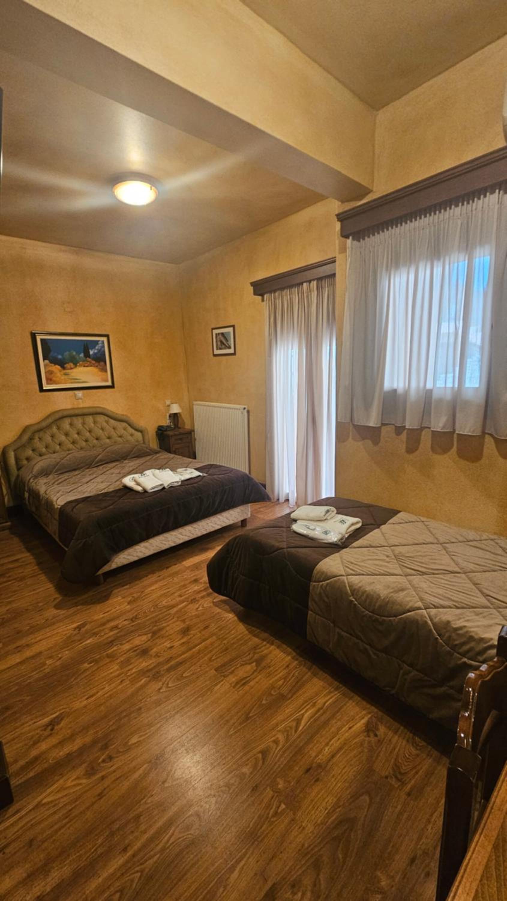 Classic Triple Room - Photo 1