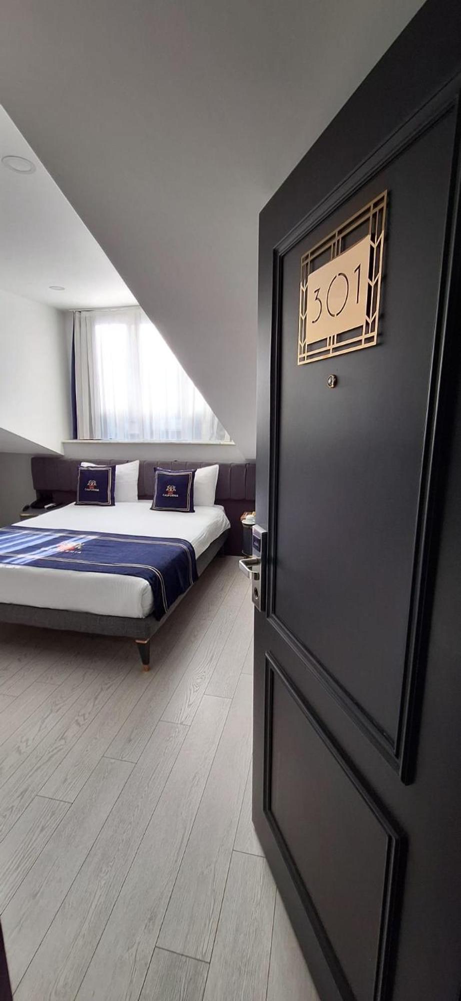 Standard Double Room with Courtyard View photo 1