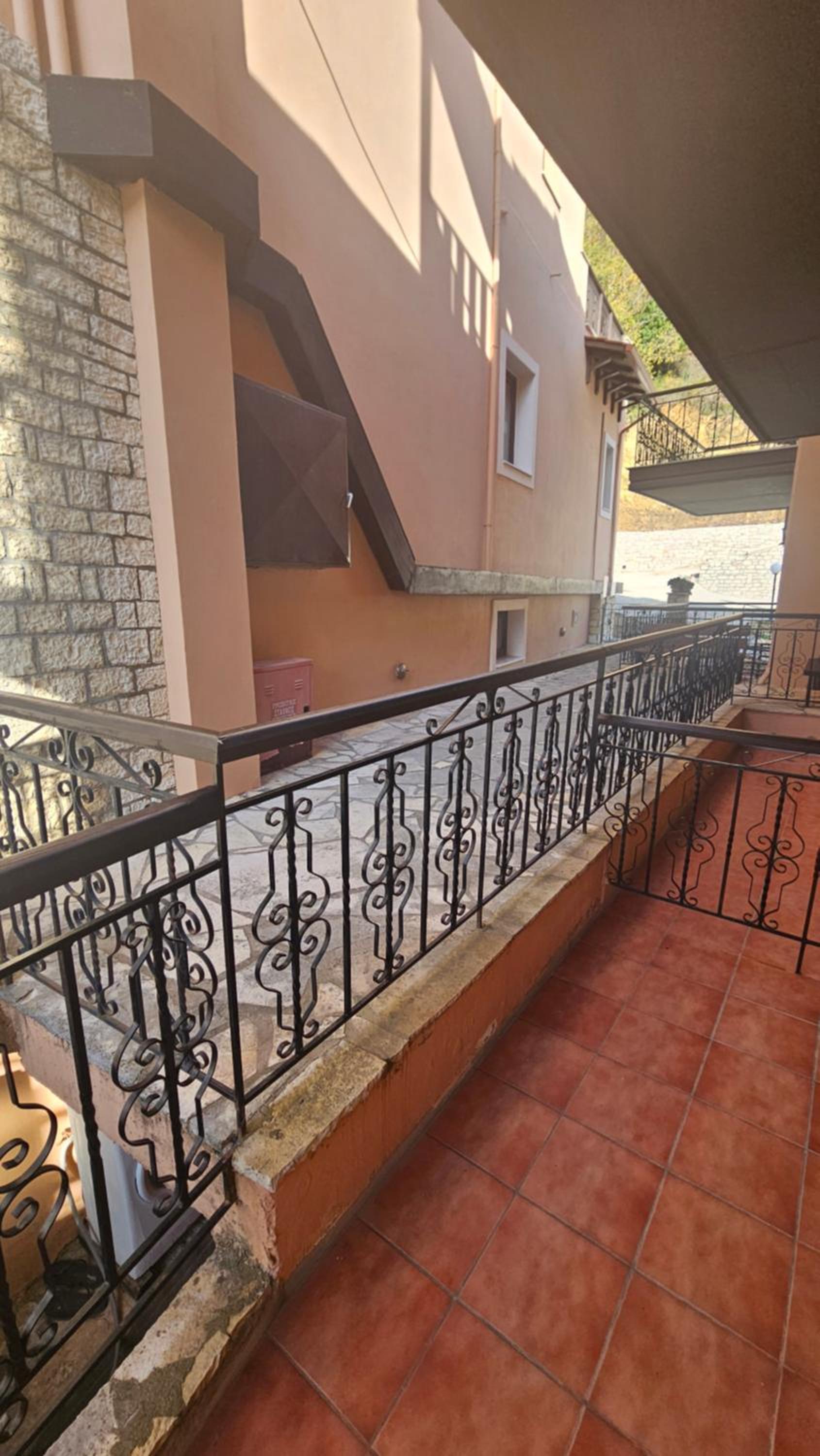 Double or Twin Room with Garden View - Photo 8
