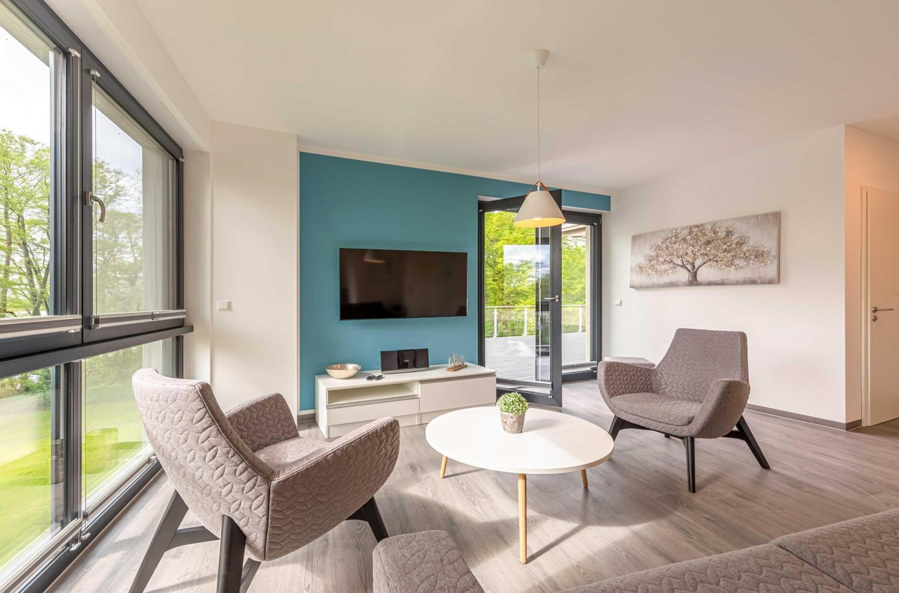 Apartment with Lake View photo 1
