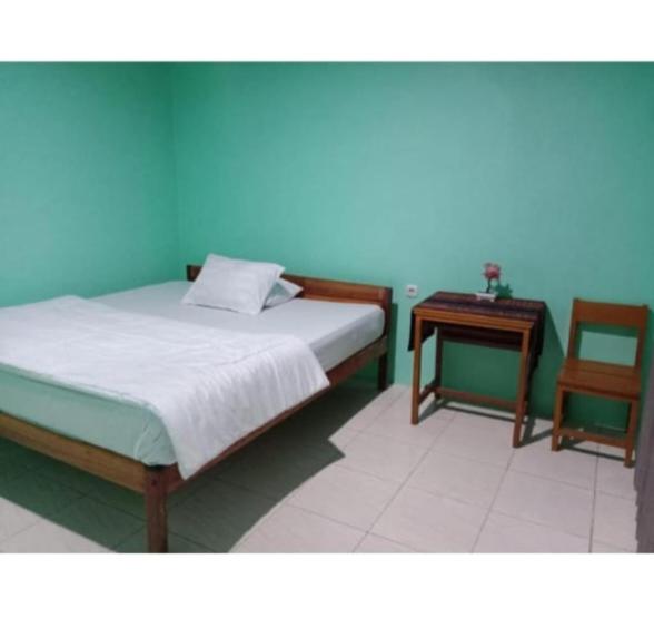 Double Room with Private Bathroom - Photo 1