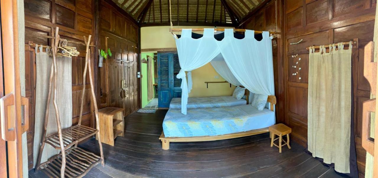 Bungalow With Sea View
