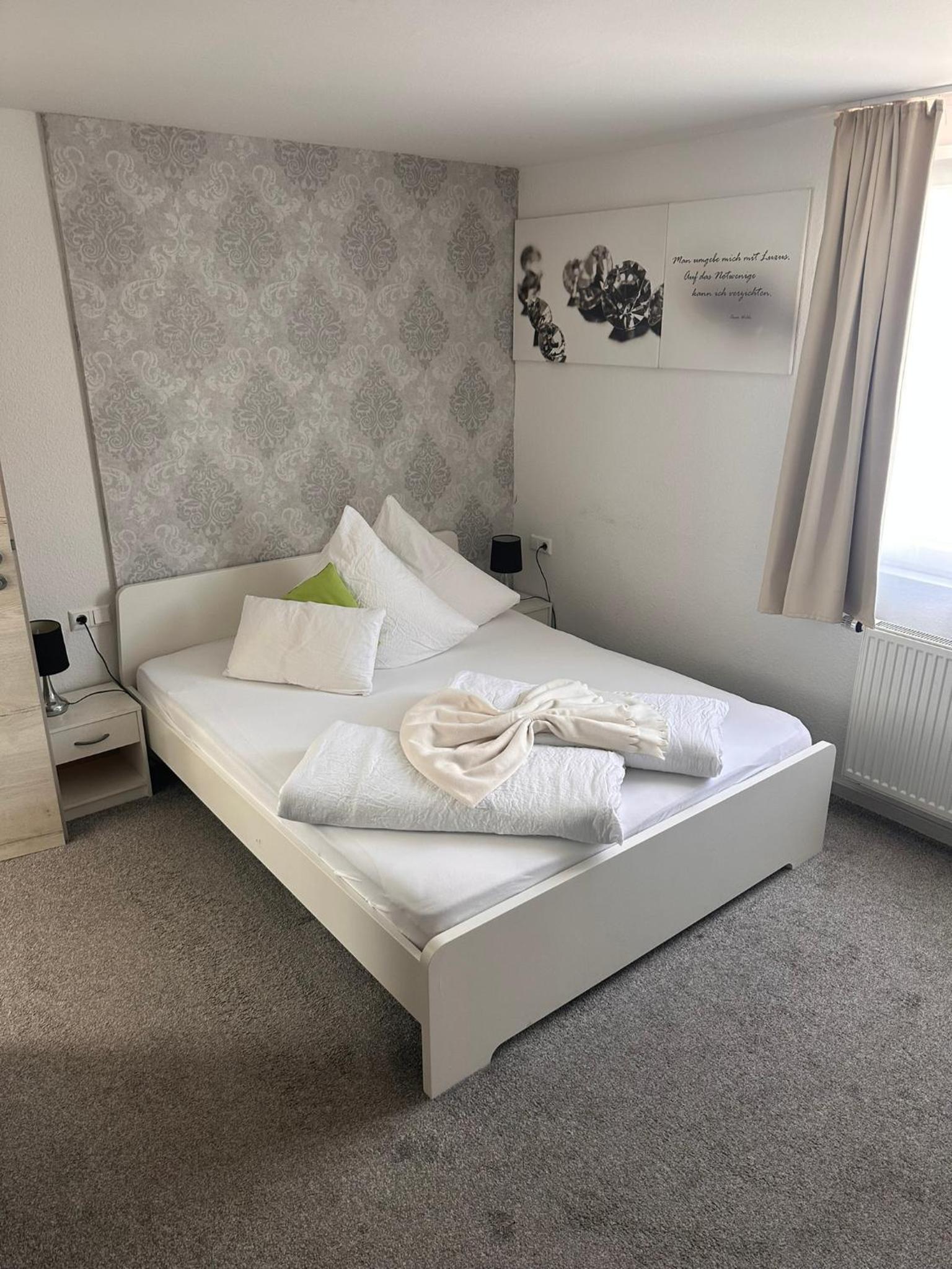 Standard Double Room - Photo 6