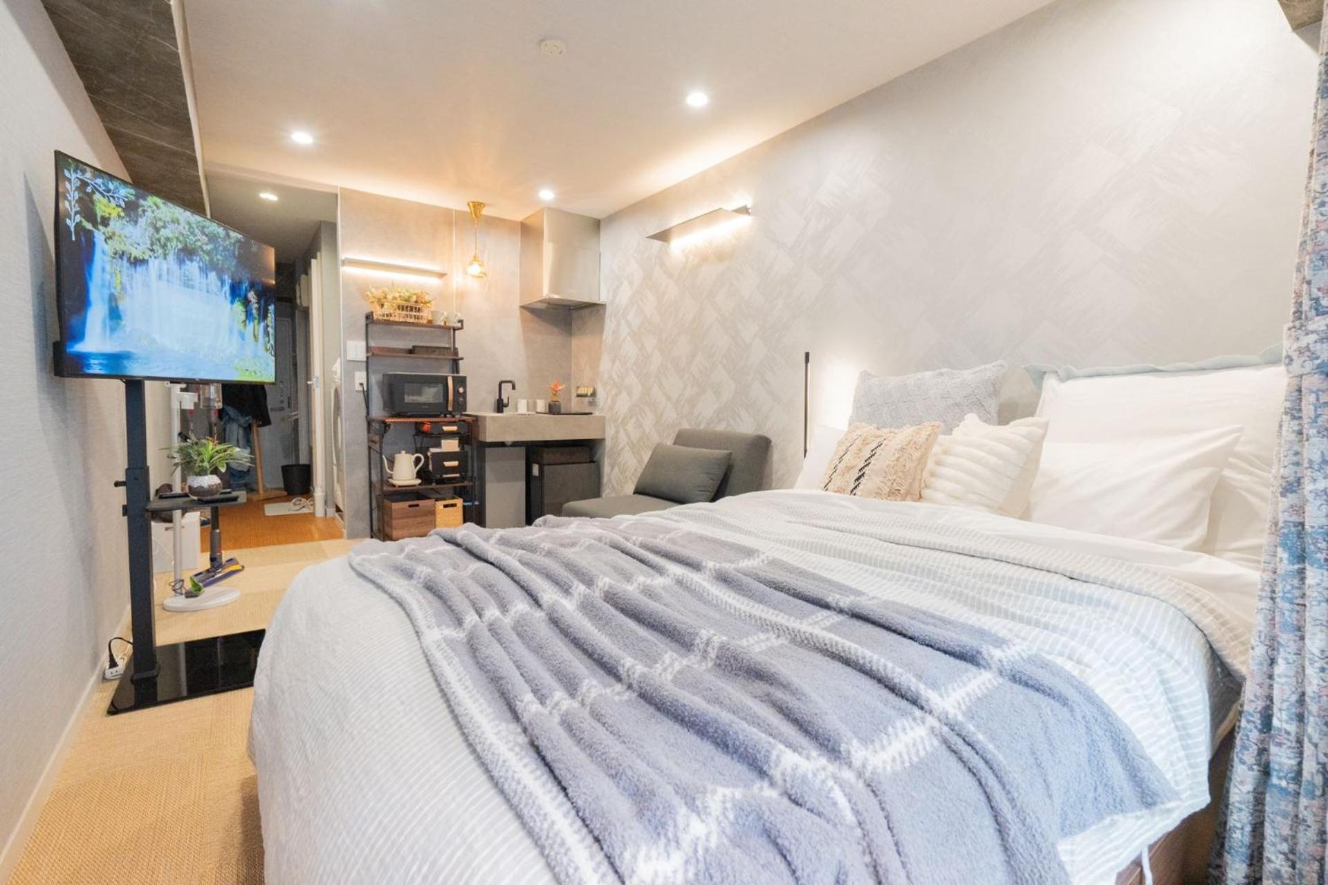 Double Room with Private Bathroom photo 1