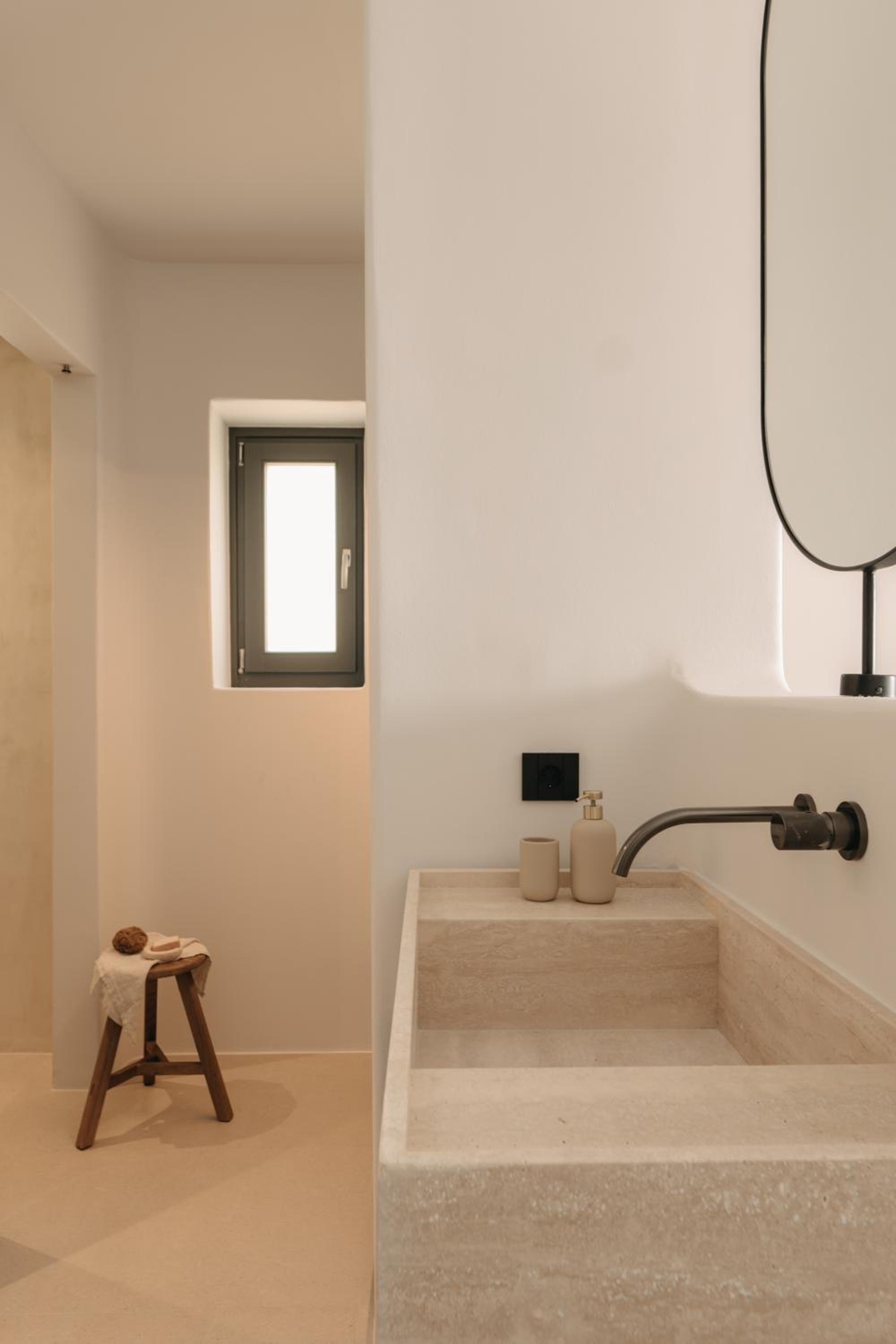 Junior Suite with Hot Tub and Sea View - Photo 6