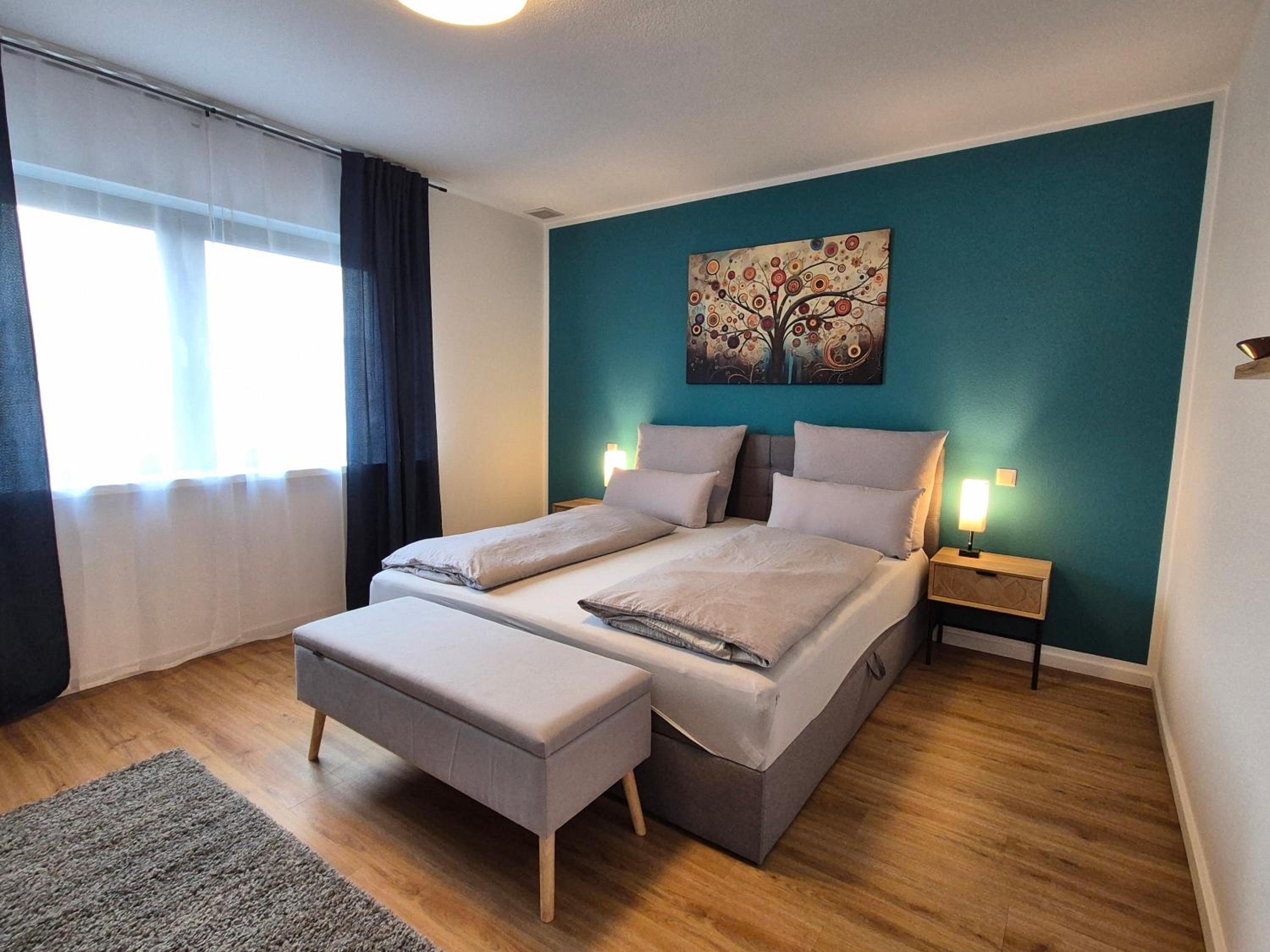 Three-Bedroom Apartment - High Floor photo 2