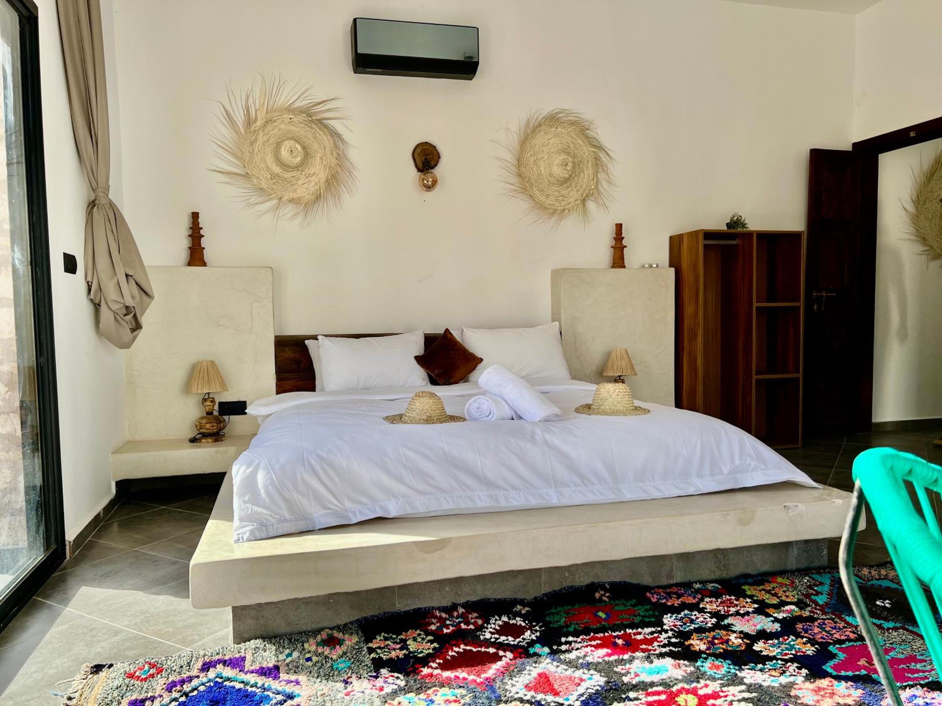 Villa photo 3