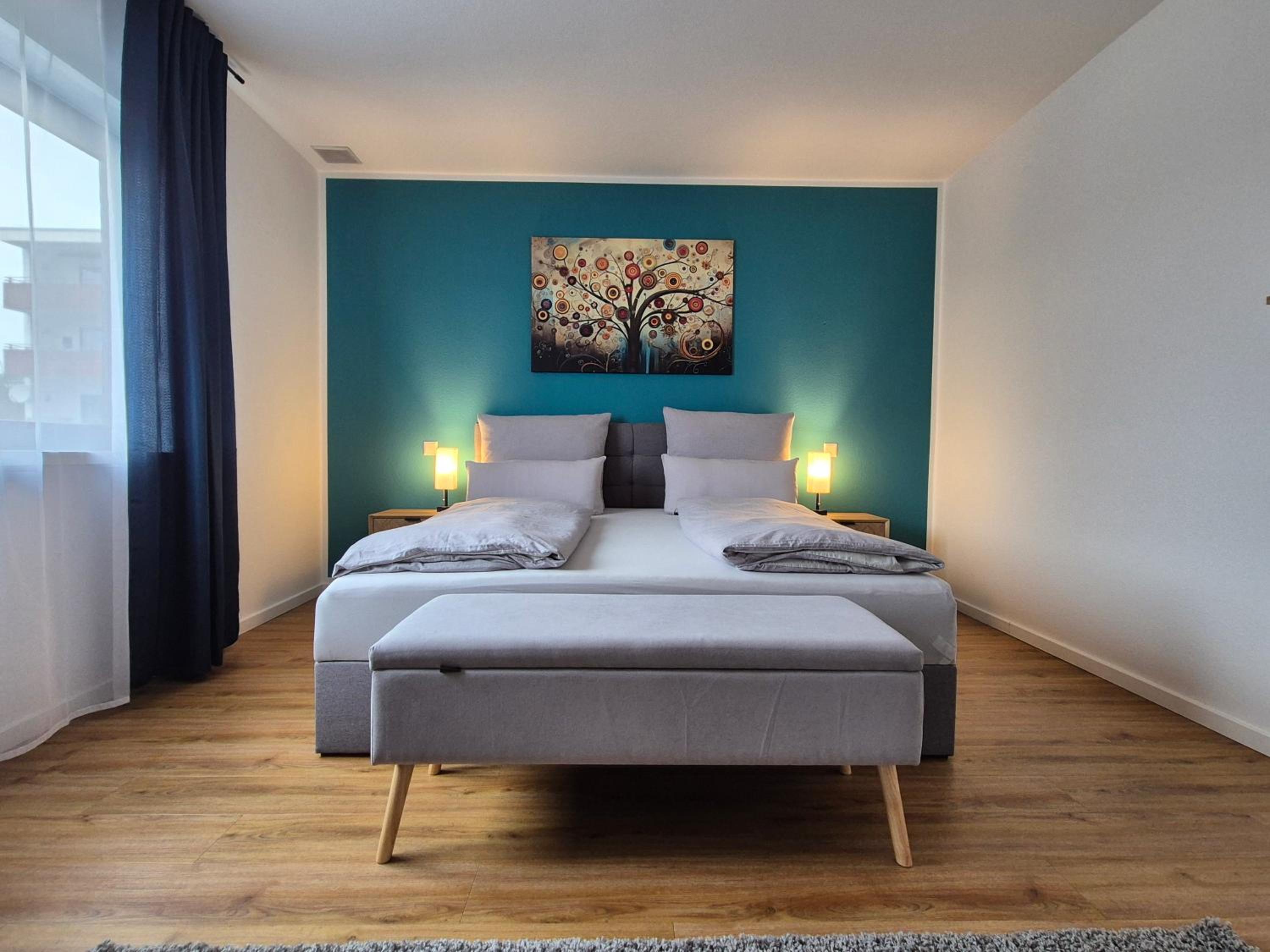 Three-Bedroom Apartment - High Floor photo 3