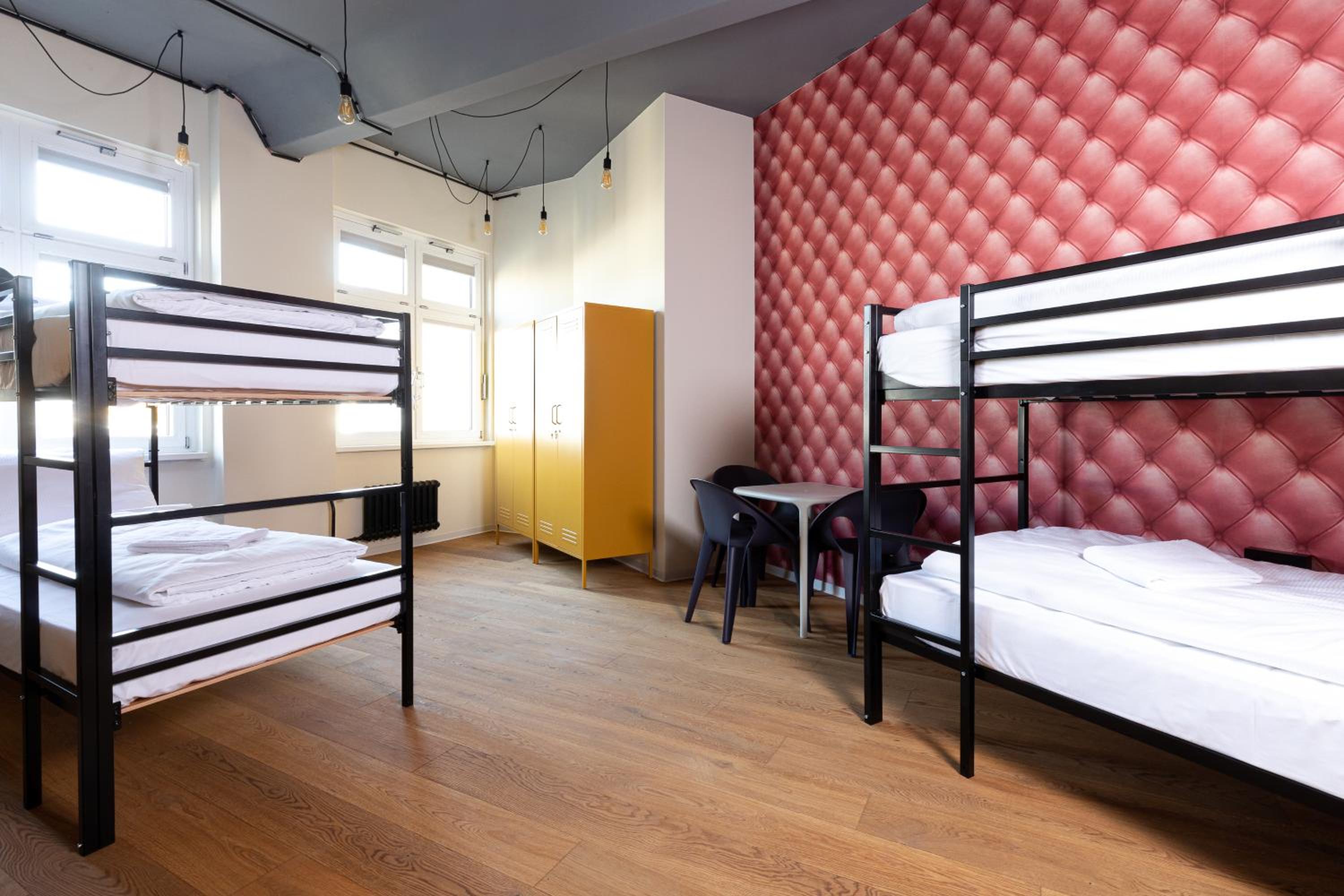 Bed in 4-Bed Dormitory Room with Shared Bathroom photo 2