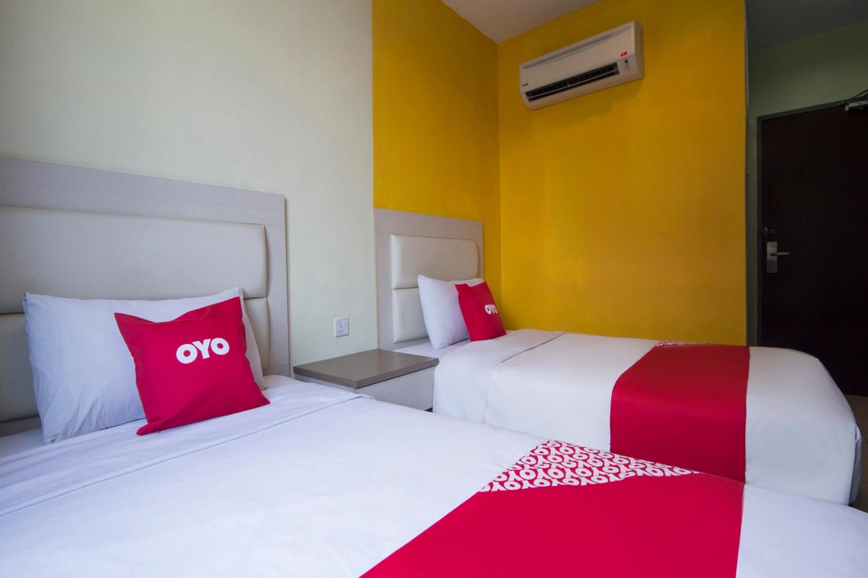 Deluxe Twin Room - Photo 2