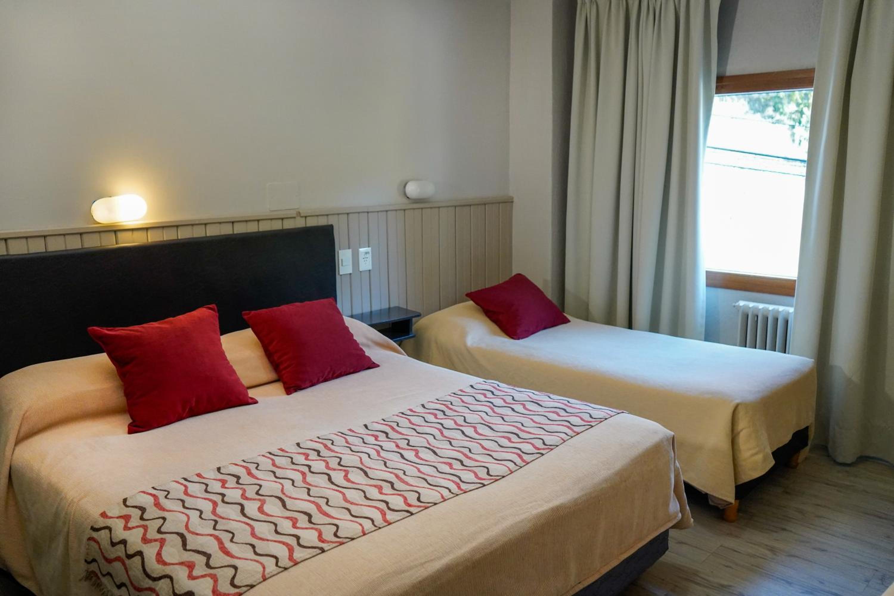 Standard Triple Room photo 3