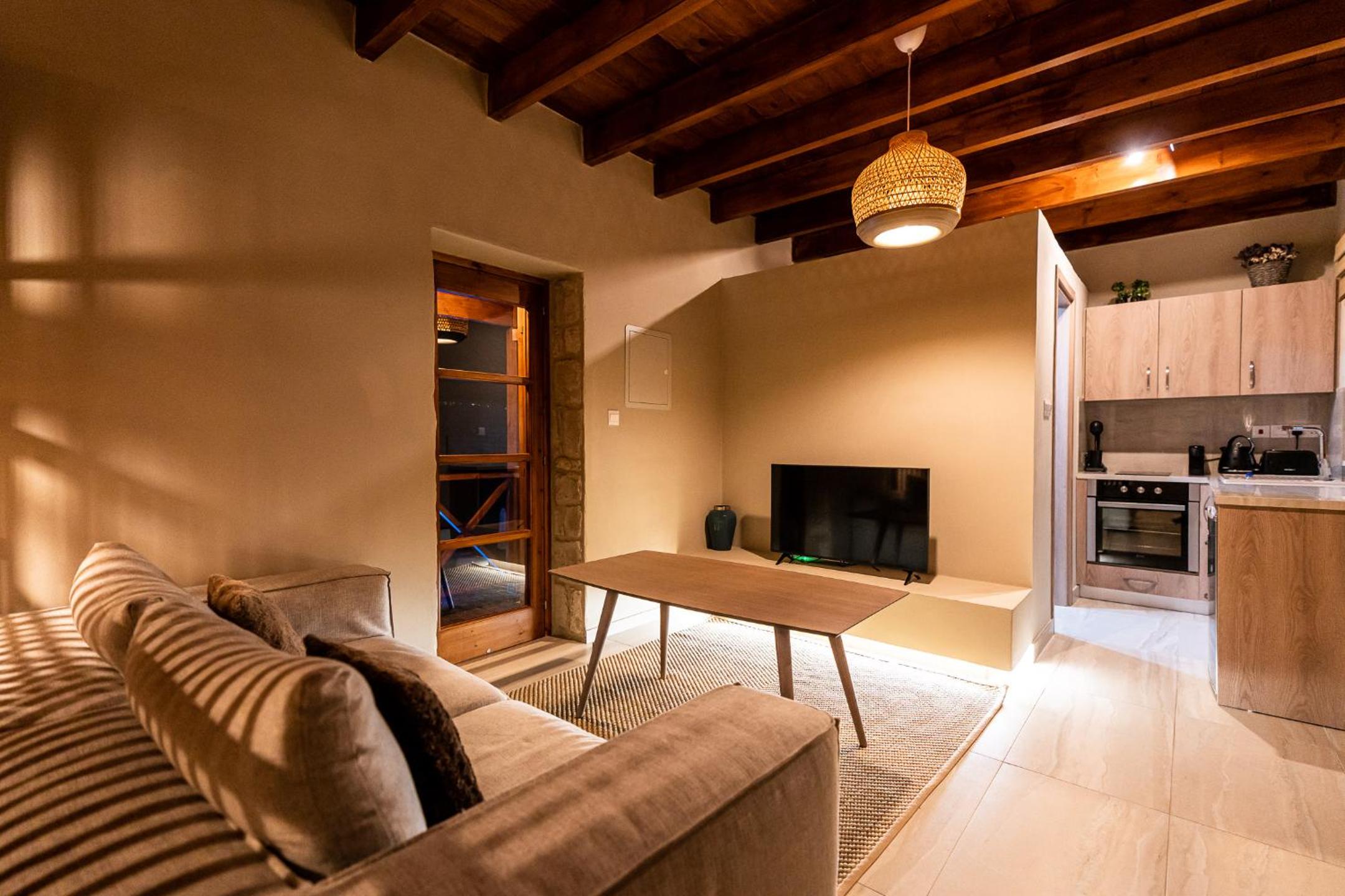 Deluxe Double or Twin Room with Balcony