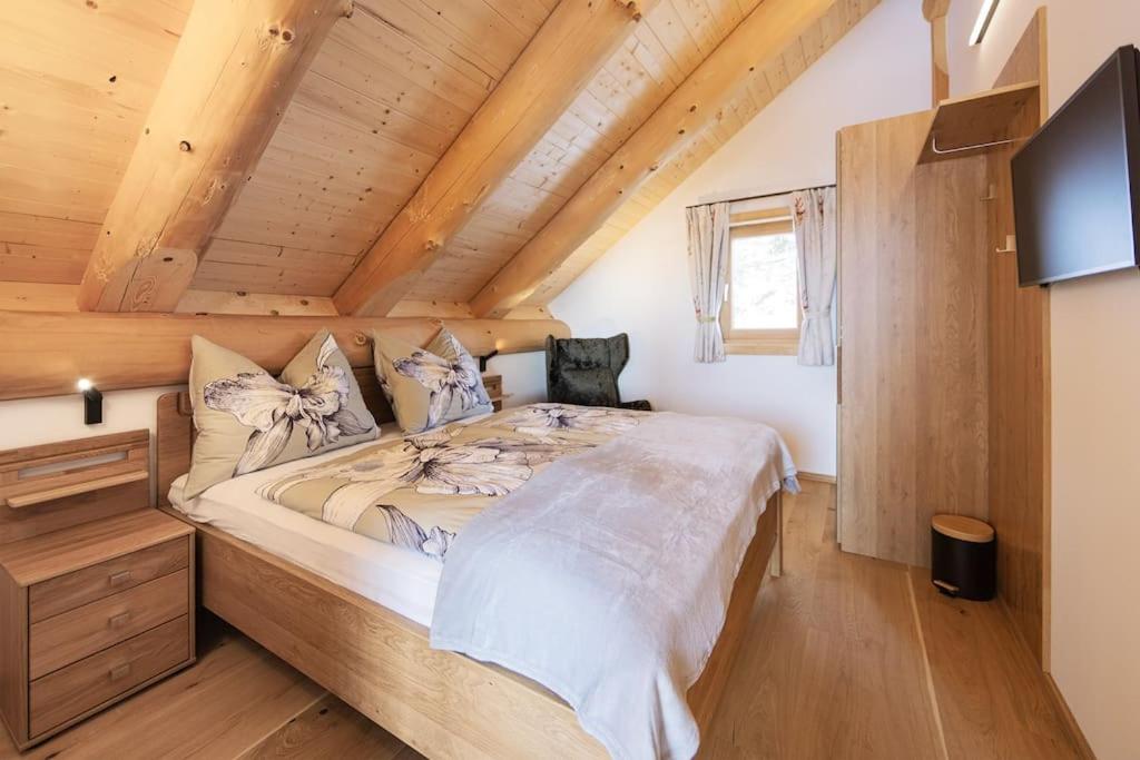Two-Bedroom Chalet photo 3