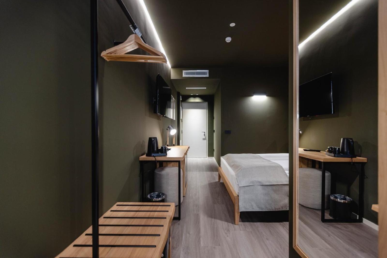 Superior Double Room photo 2