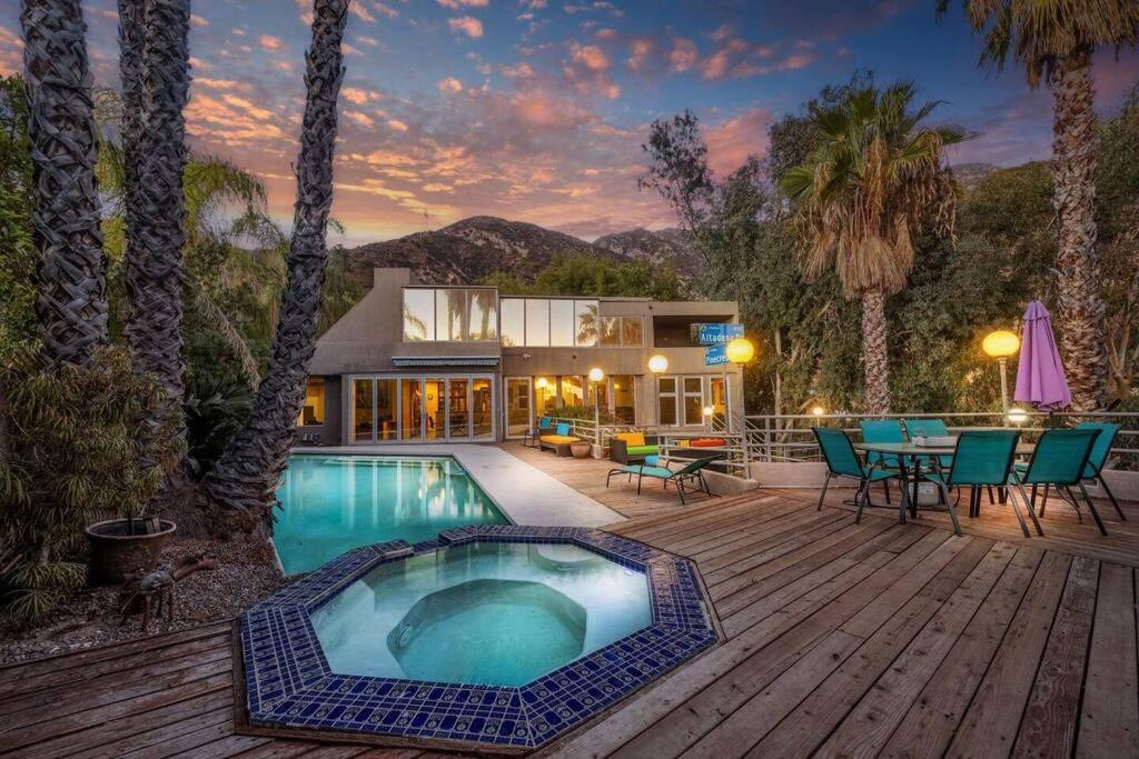 Villa photo 2