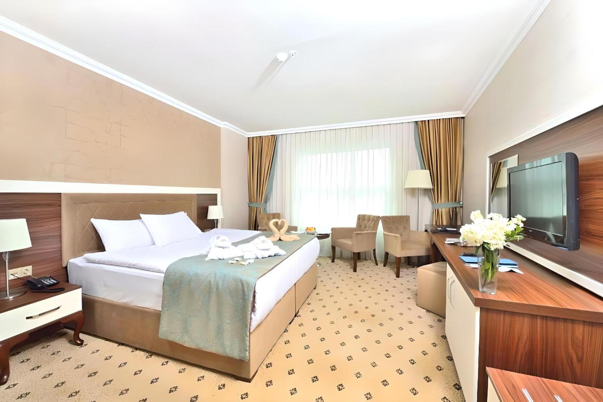Large Double Room