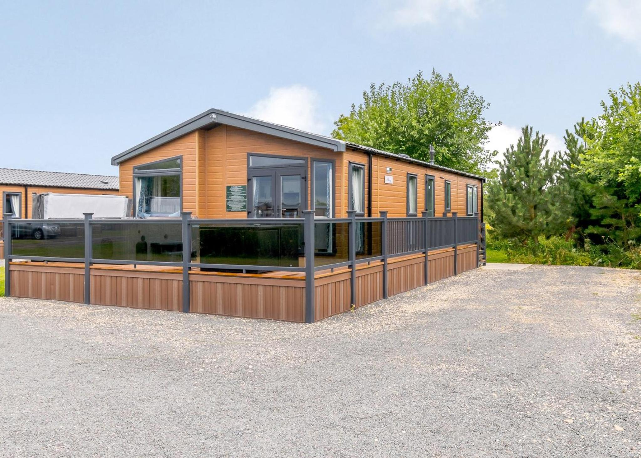 Three-Bedroom Vacation Home  photo 2
