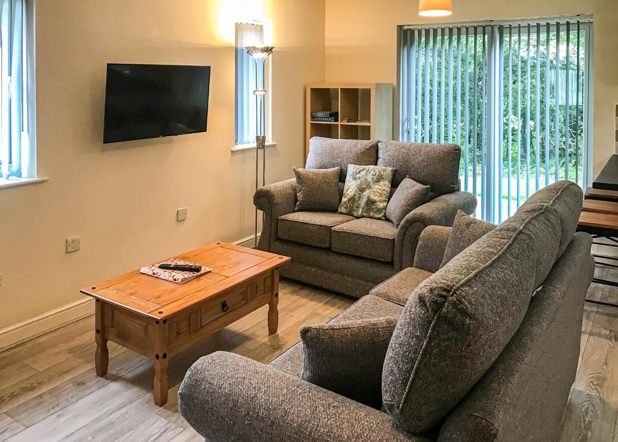 Two-Bedroom Bungalow 3