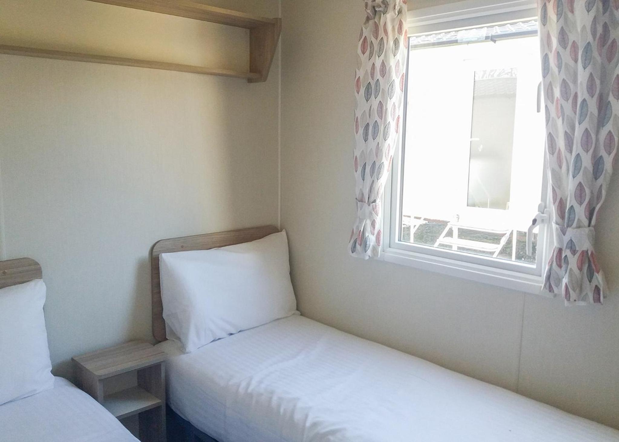Two-Bedroom Mobile Home photo 3