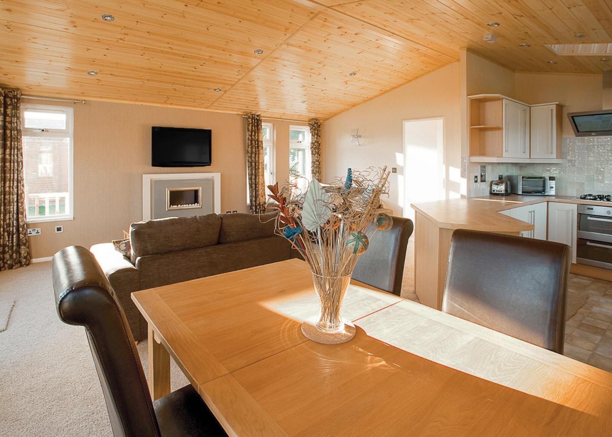 Two-Bedroom House 2 photo 2