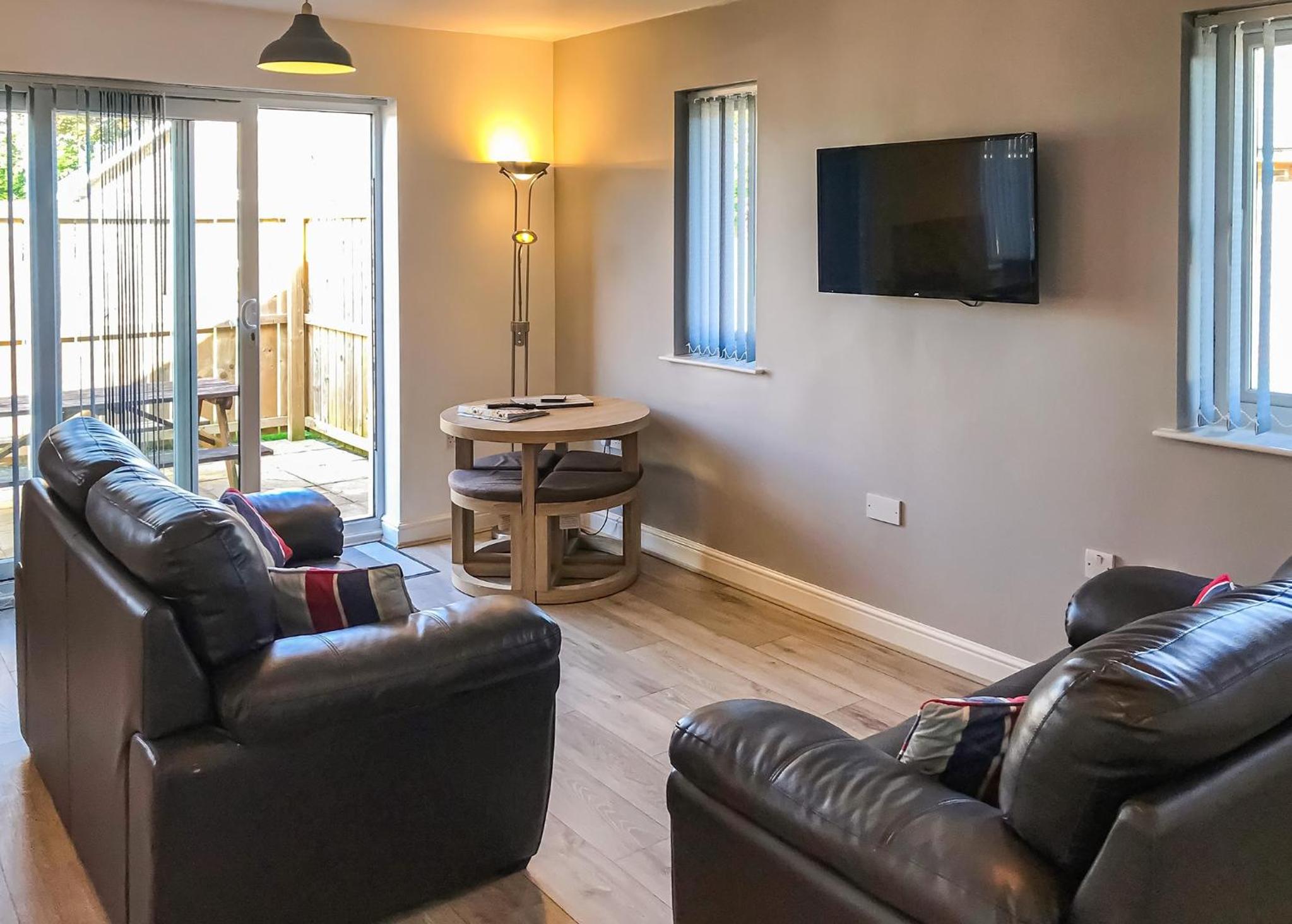 Two-Bedroom Bungalow 3