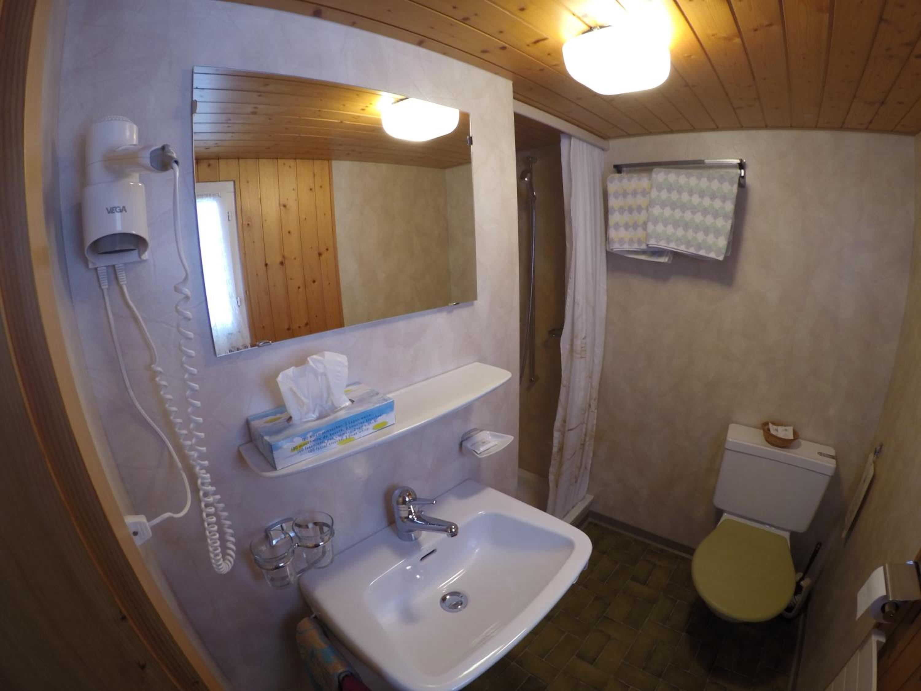 Double Room with Private Bathroom photo 2