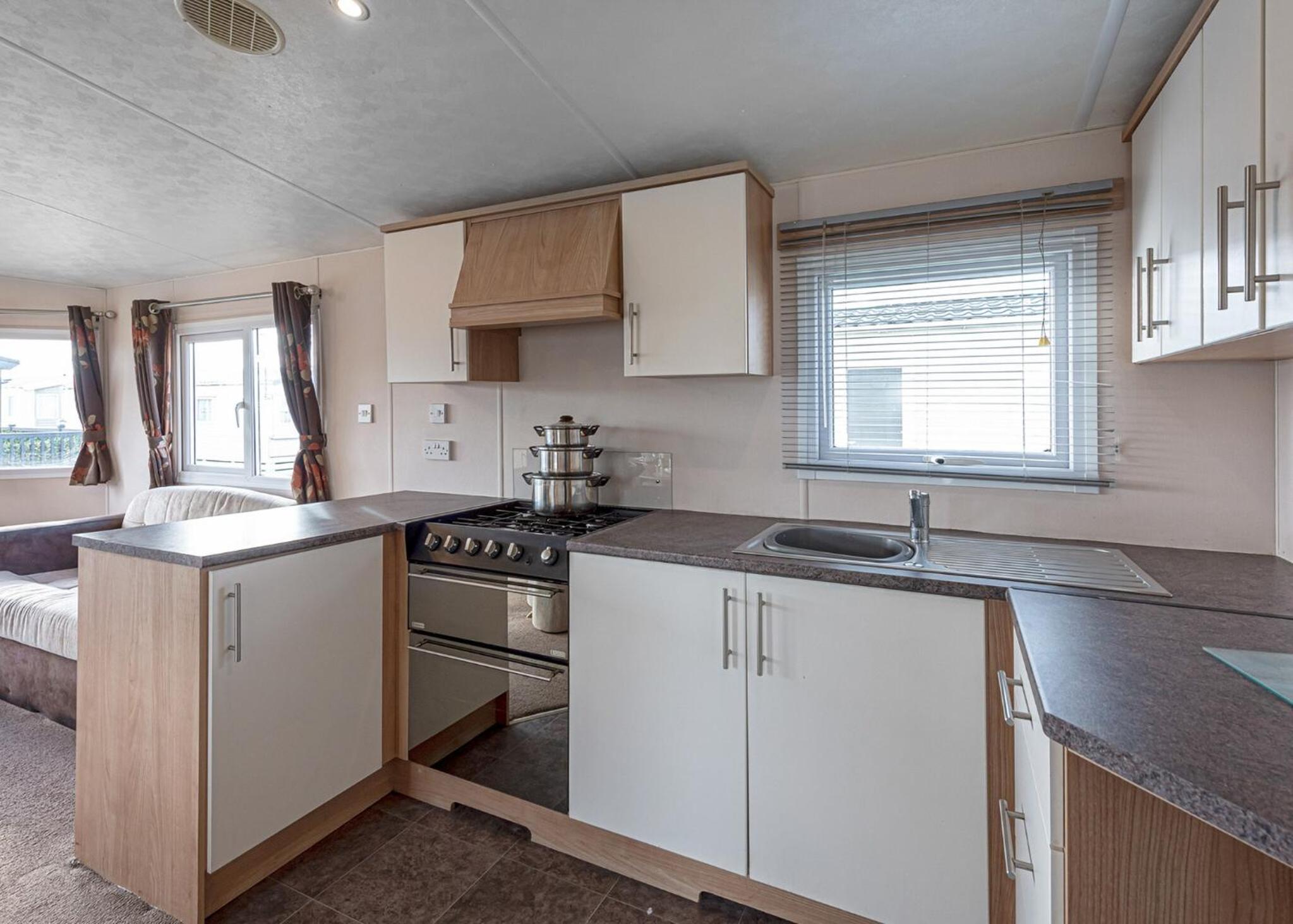 One-Bedroom Bungalow photo 3