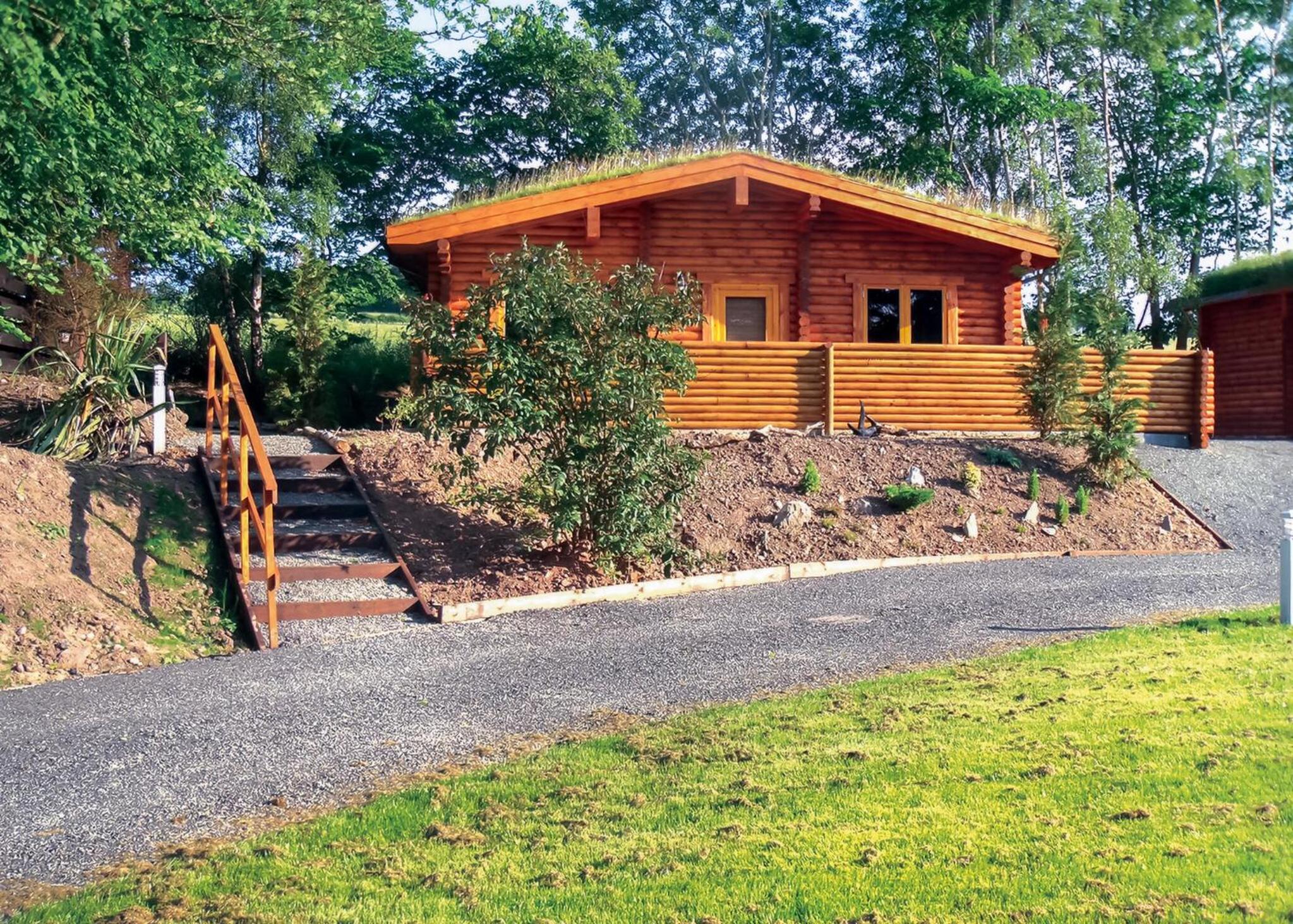 Two-Bedroom House photo 2