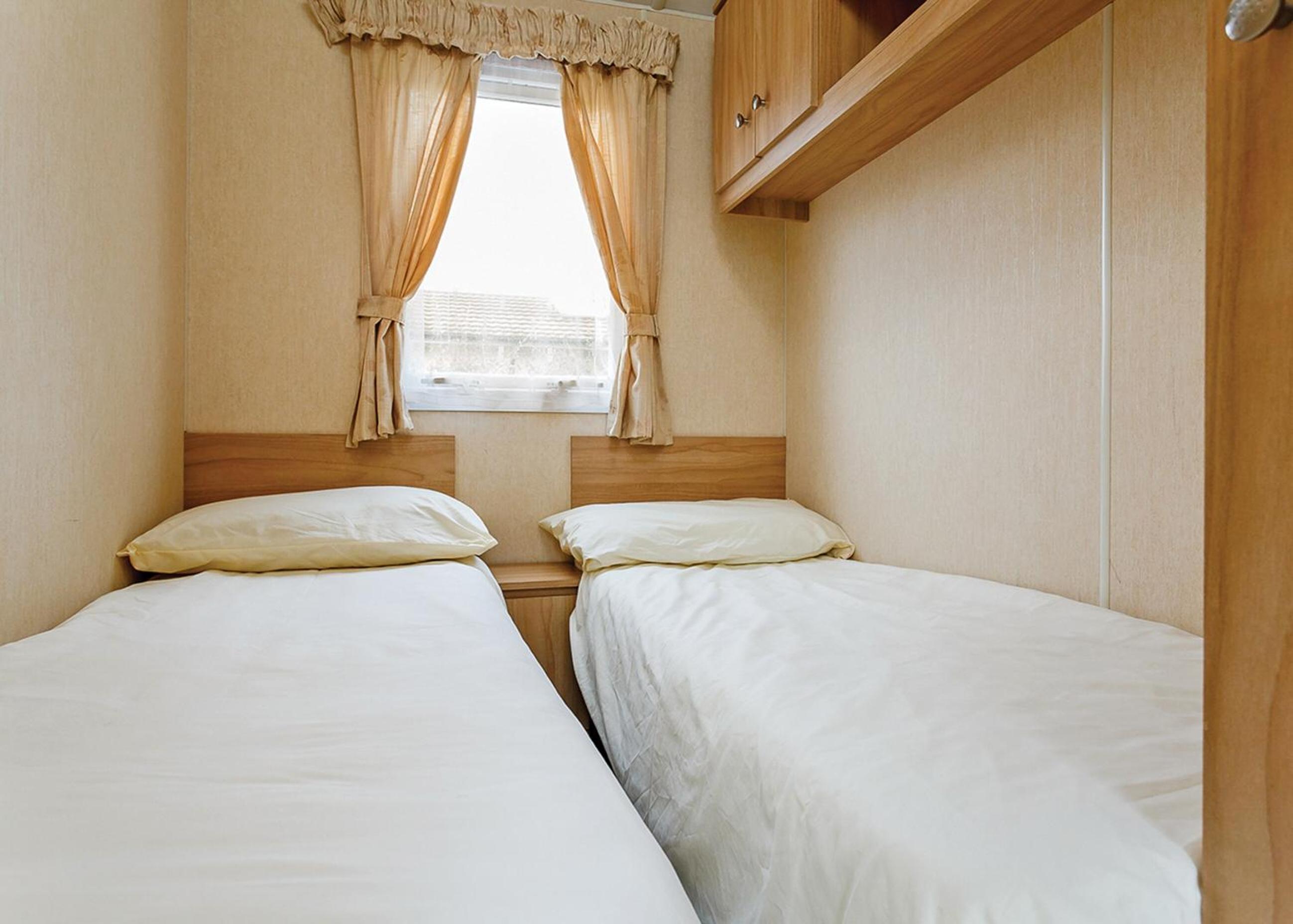 Mobile Home 3 photo 3