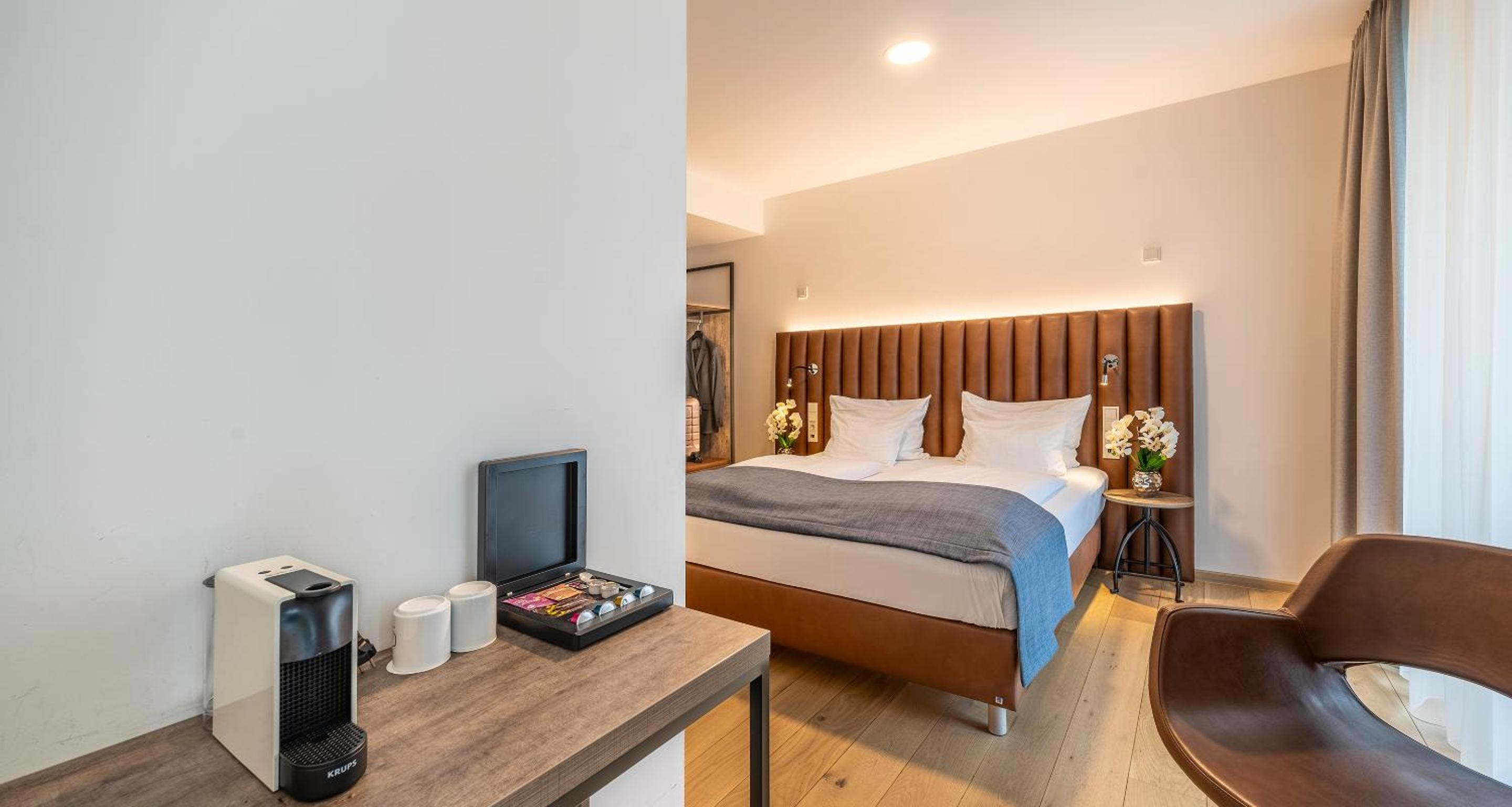 Comfort King Room - Photo 2