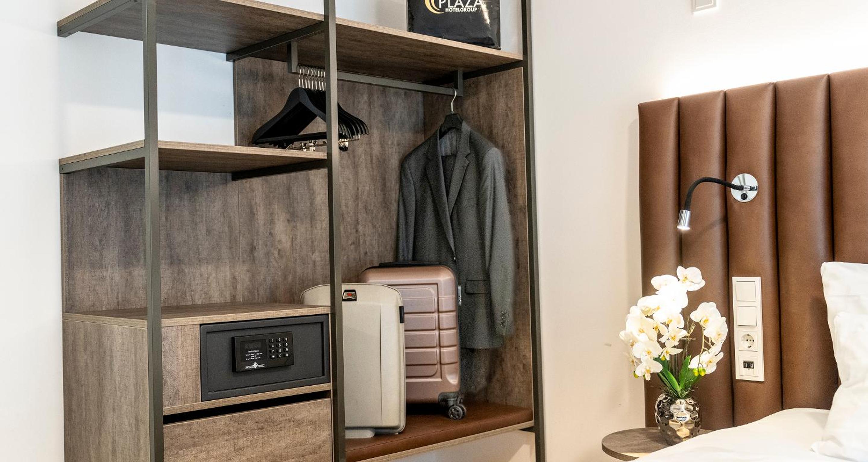 Comfort King Room - Photo 8