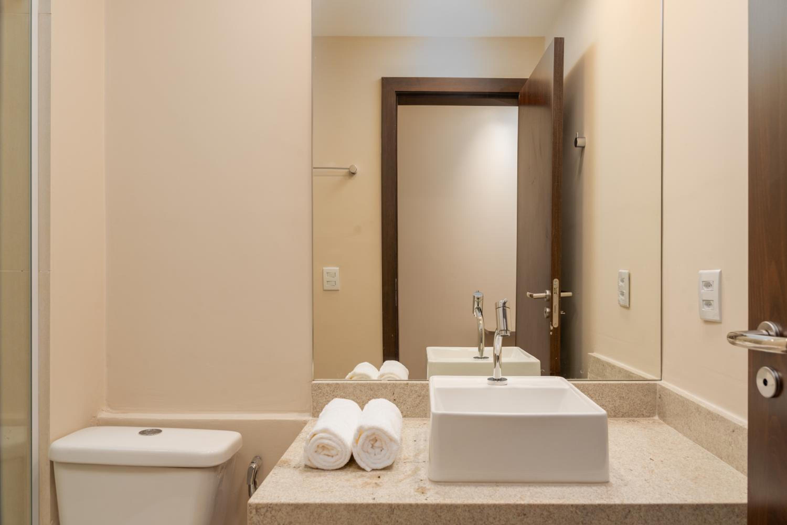 Apartment - Disability Access photo 2