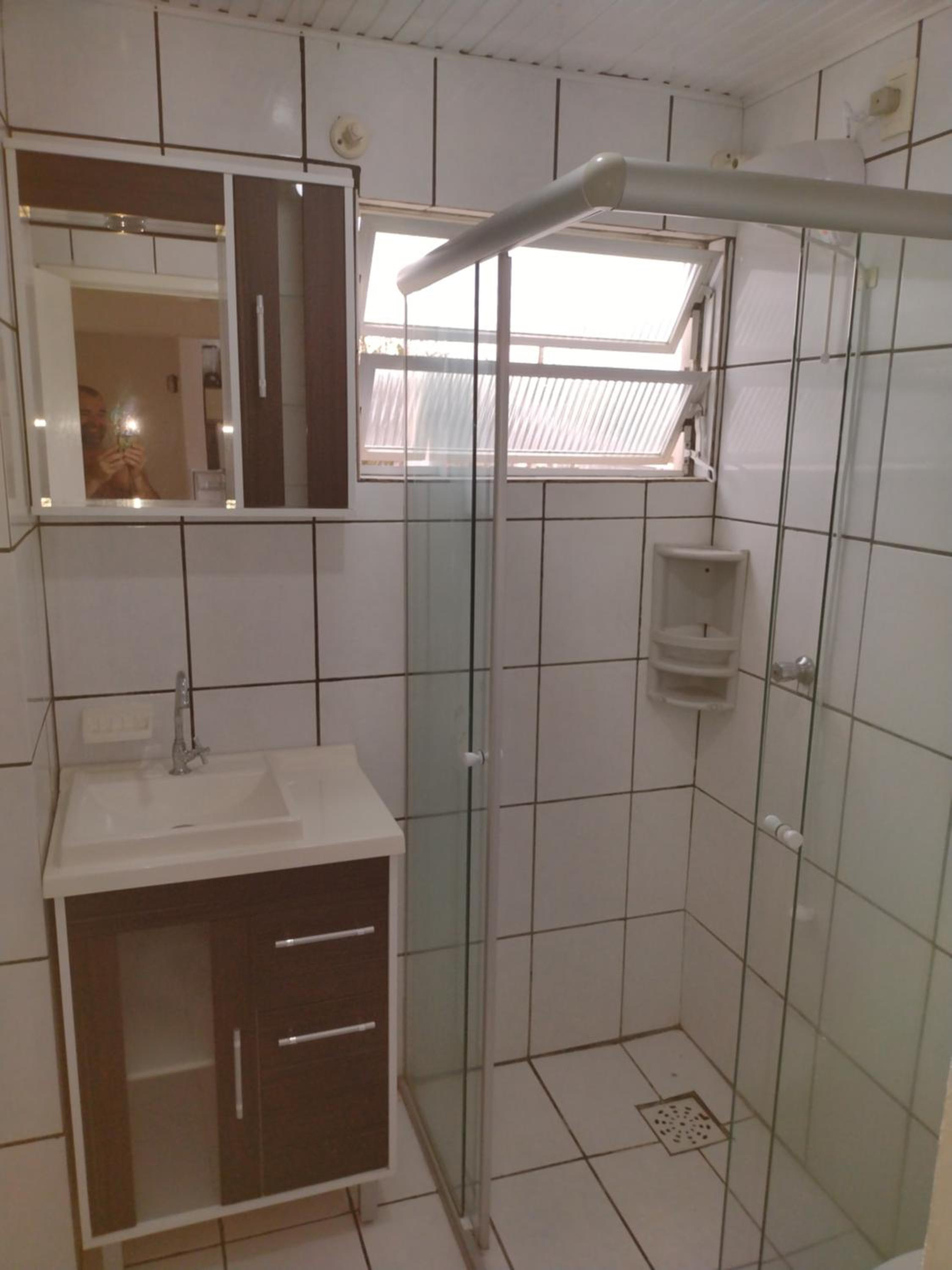 One-Bedroom Apartment - Photo 8