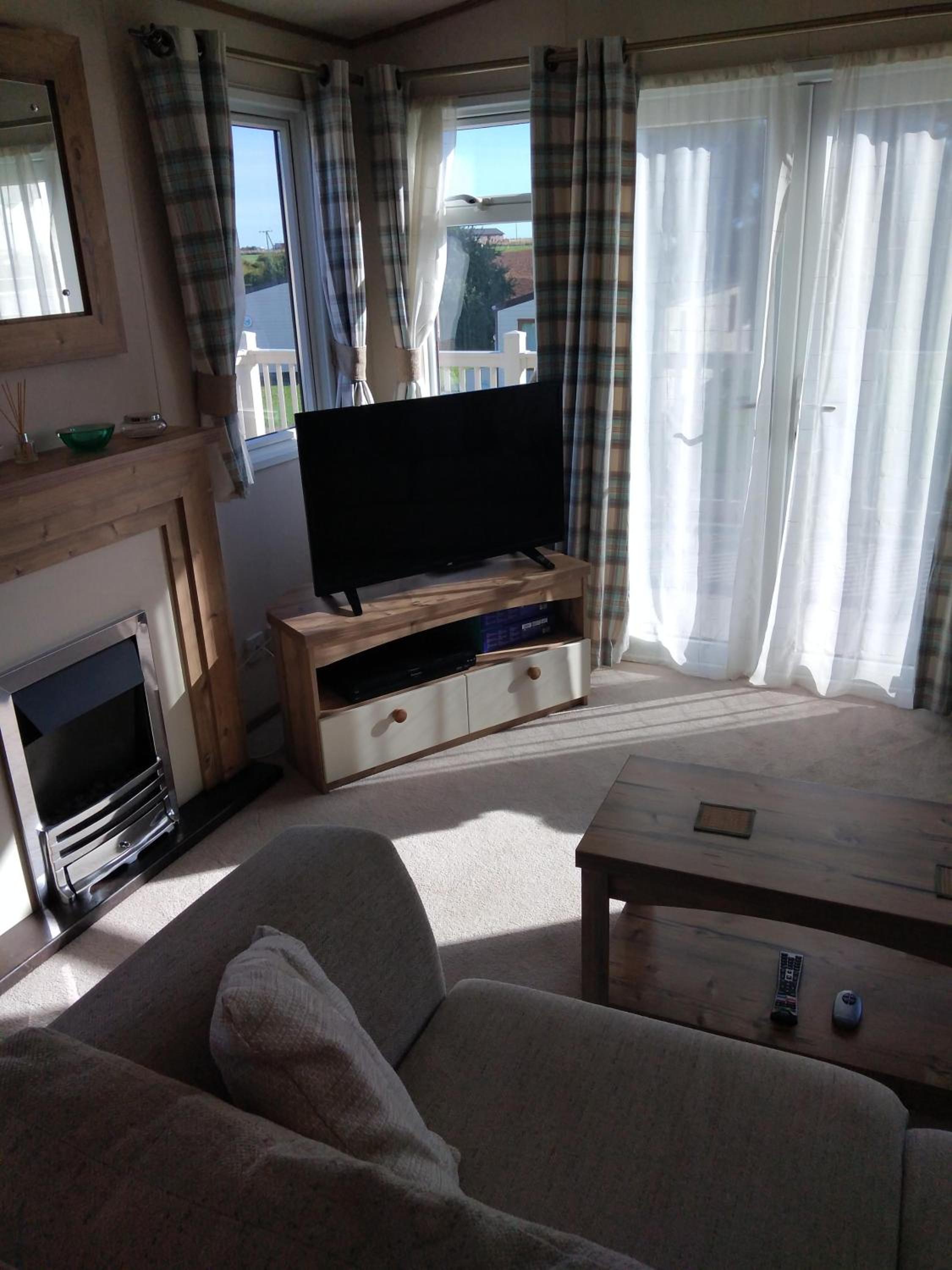 Mobile Home photo 1